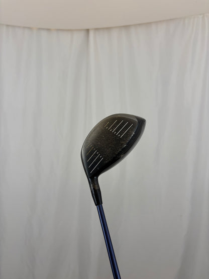 Titliest 910 D2 Driver 10.5° Diamana Regular Flex 44.5" +HC