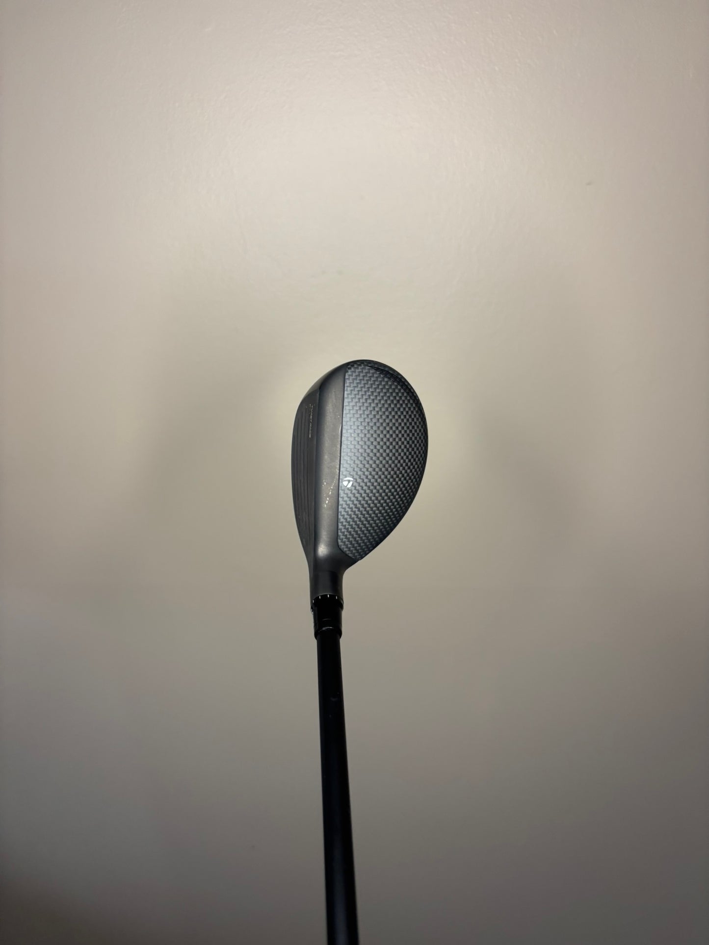 Taylormade Qi35 Rescue 4 Hybrid 22° Ventus Blue HB 6R Regular Flex 40″ MINT