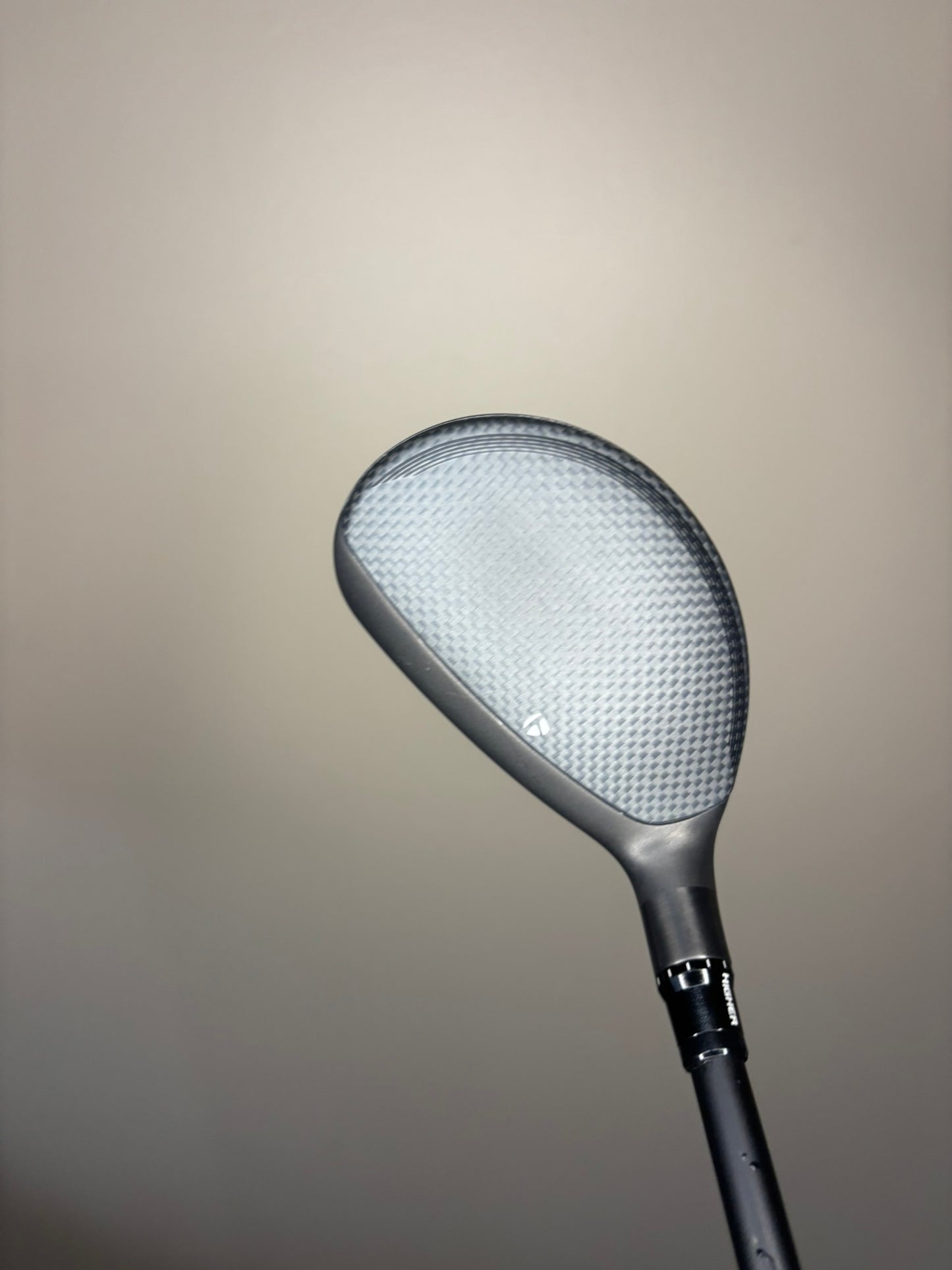 Taylormade Qi35 Rescue 4 Hybrid 22° Ventus Blue HB 6R Regular Flex 40″ MINT