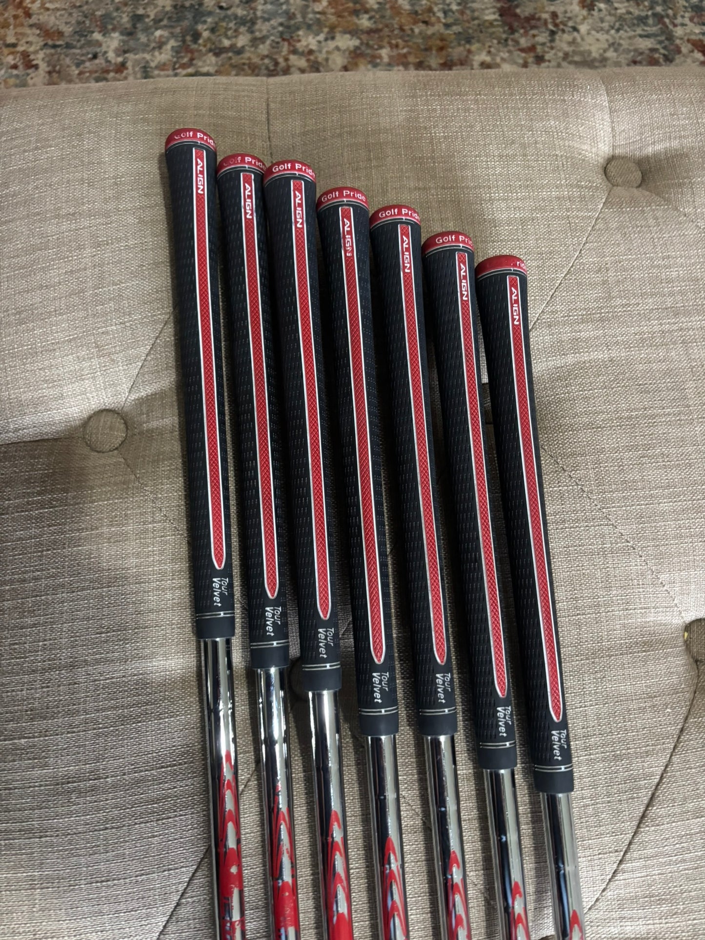 Srixon Z585 Iron Set 4-PW NS Pro Tour105 Regular Flex +1/4″ NICE