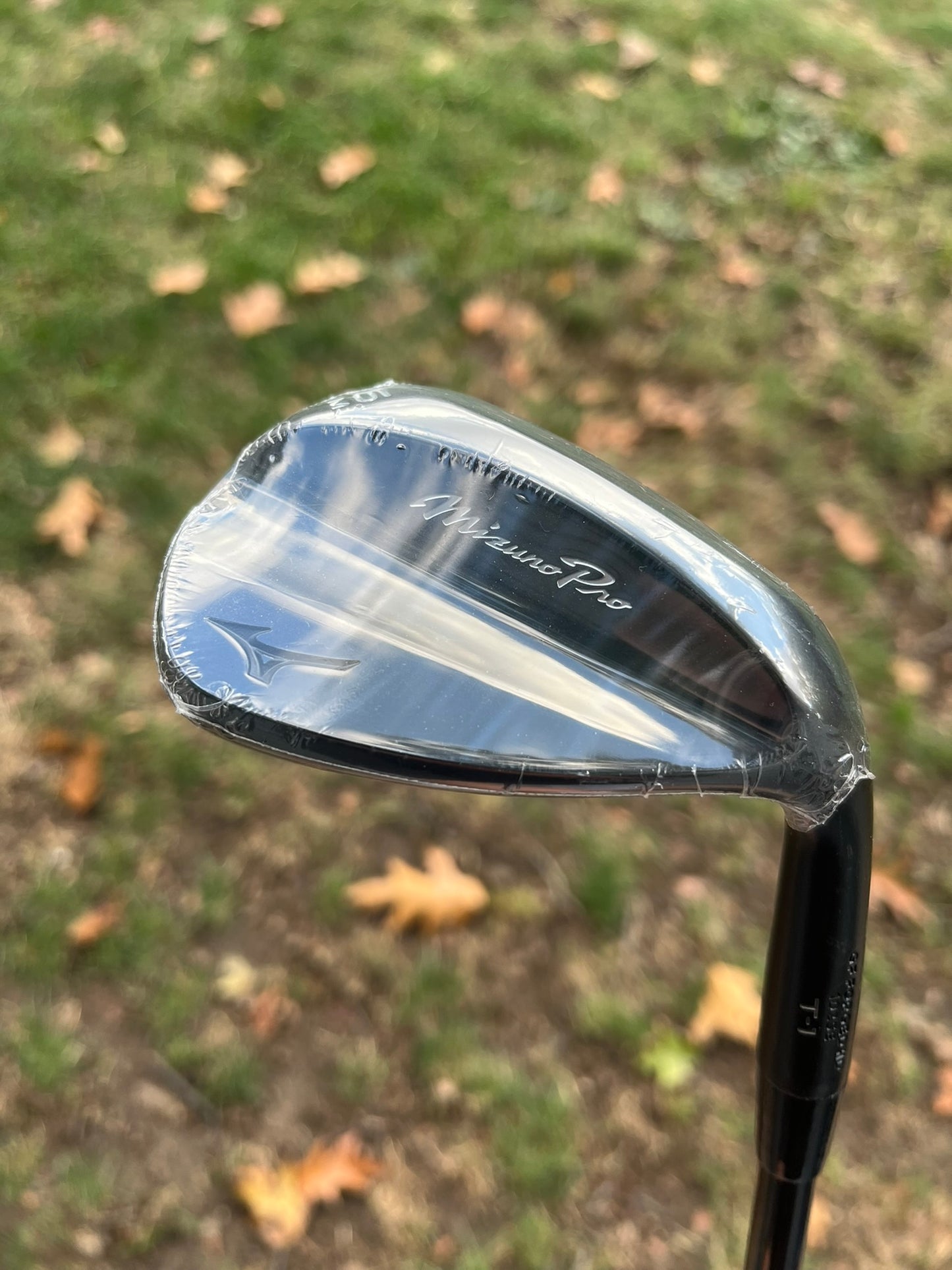 Mizuno Pro T-1 Black Ion Sand Wedge 56° / 10 KBS 115 Wedge Flex 35.25″ NEW