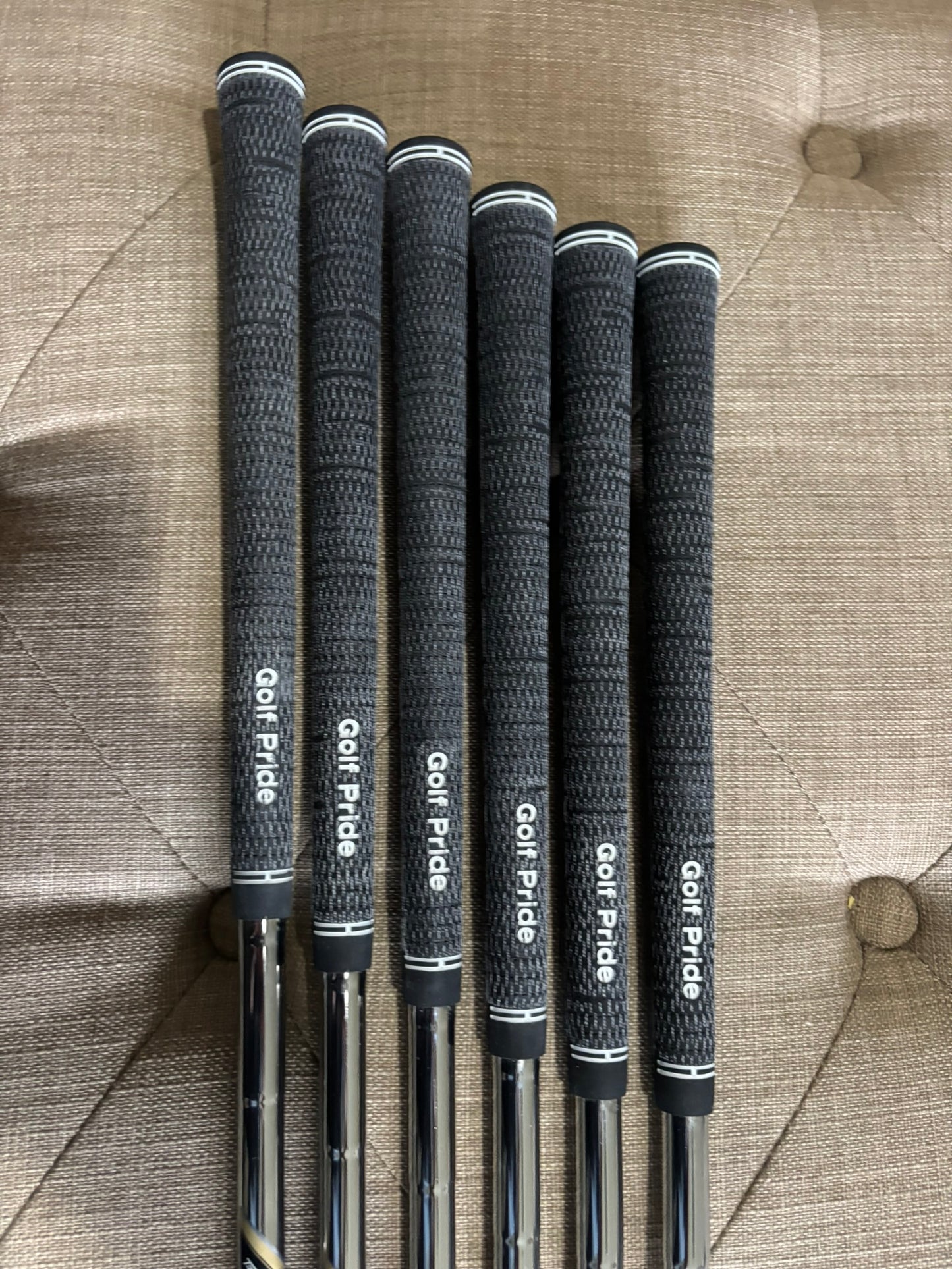 Titleist 620 MB Iron Set 5-PW DG Tour Issue S400 Stiff Flex STD NEW