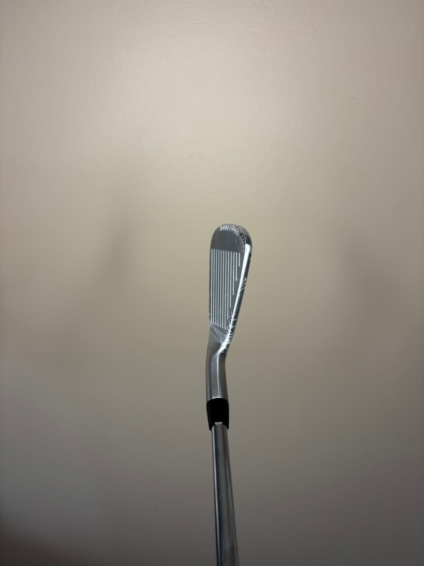 Titleist 620 CB 4-Iron DG Tour Issue S400 Stiff Flex 38.5″ NEW