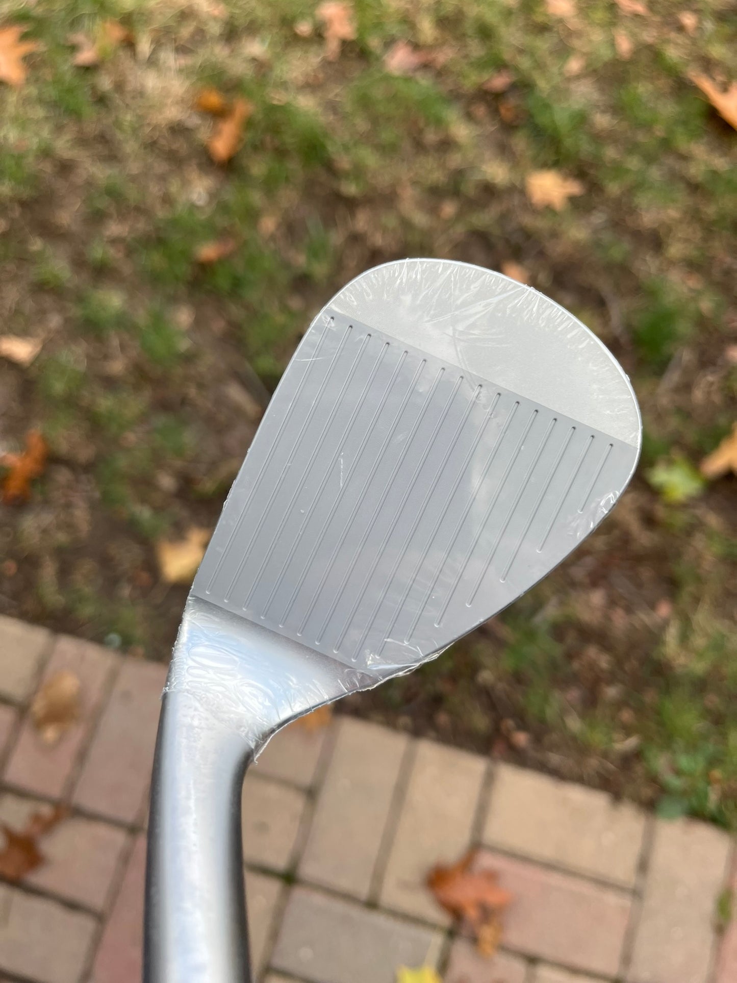 Mizuno Pro T-3 Soft White Satin Lob Wedge 60° / 10 KBS Wedge Flex 35.25″ NEW