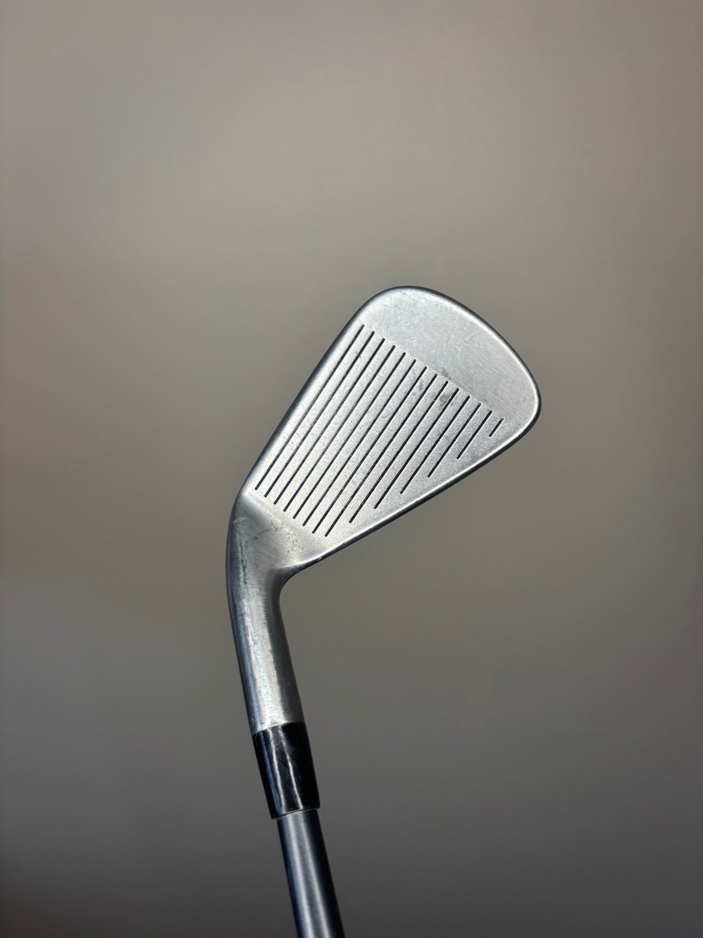 Titleist DCI 981 5-Iron Select Graphite Shaft Regular Flex 38.25″ NICE