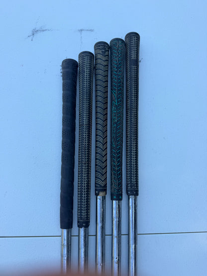 Titleist Acushnet Iron Set 4-9 (NO 7 IRON) Stiff Flex — photo 12