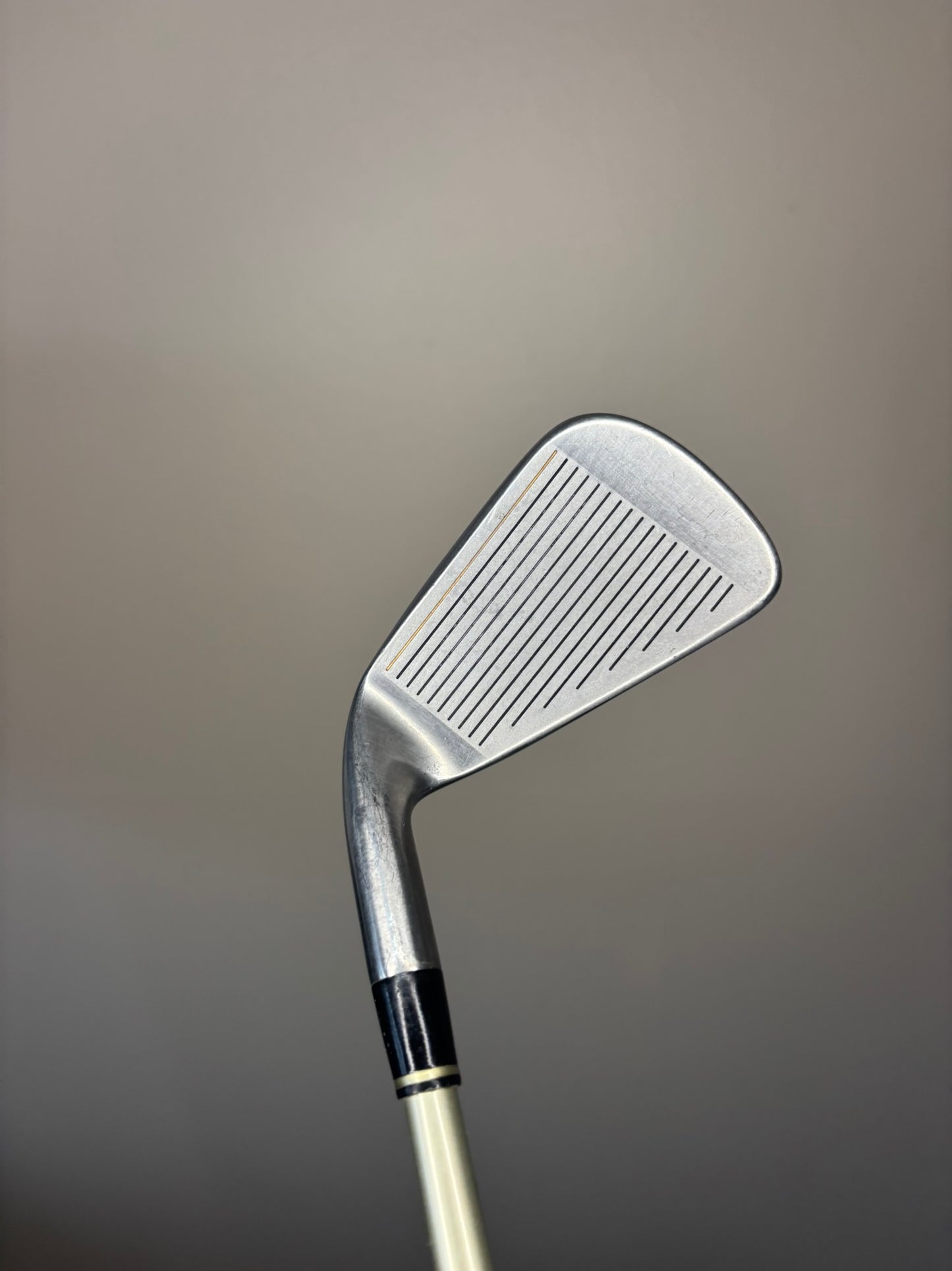 Titleist DCI Gold Oversize 7-Iron TriSpec Graphite Regular Flex 37″ NICE