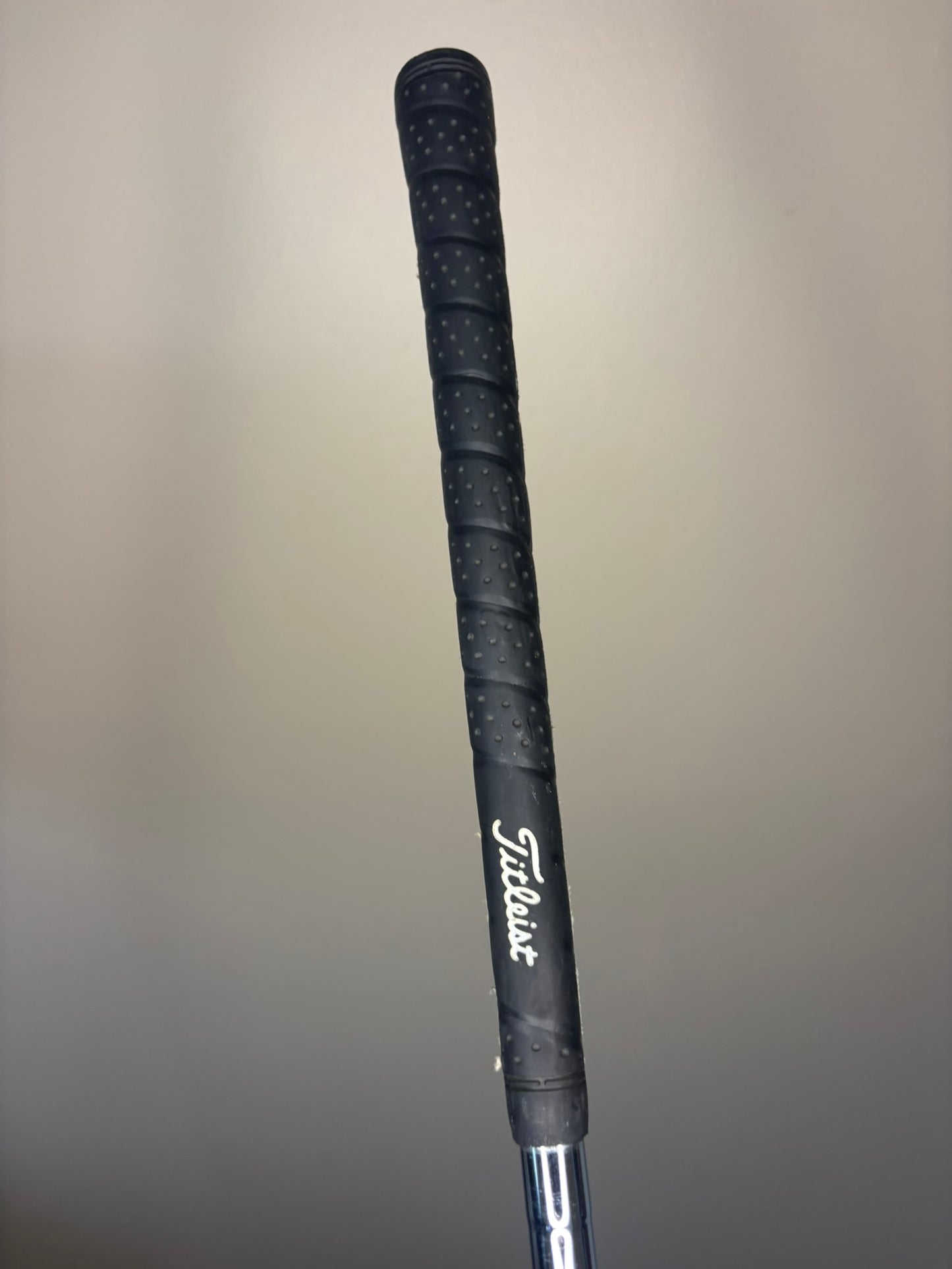 Titleist DCI 981 4-Iron TriSpec Stiff Flex 38.25″ NICE