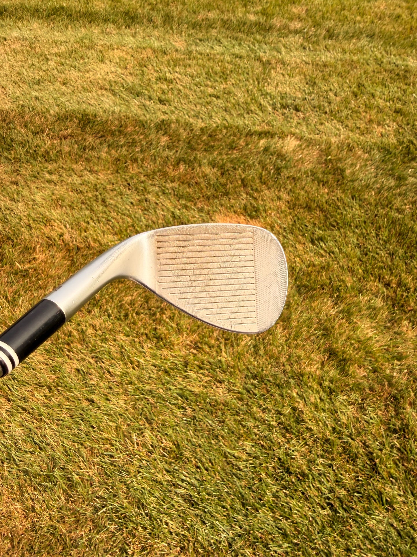 Cleveland RTX 4 Tour Satin Lob Wedge 60° / 9 Dynamic Gold Stiff Flex 35"