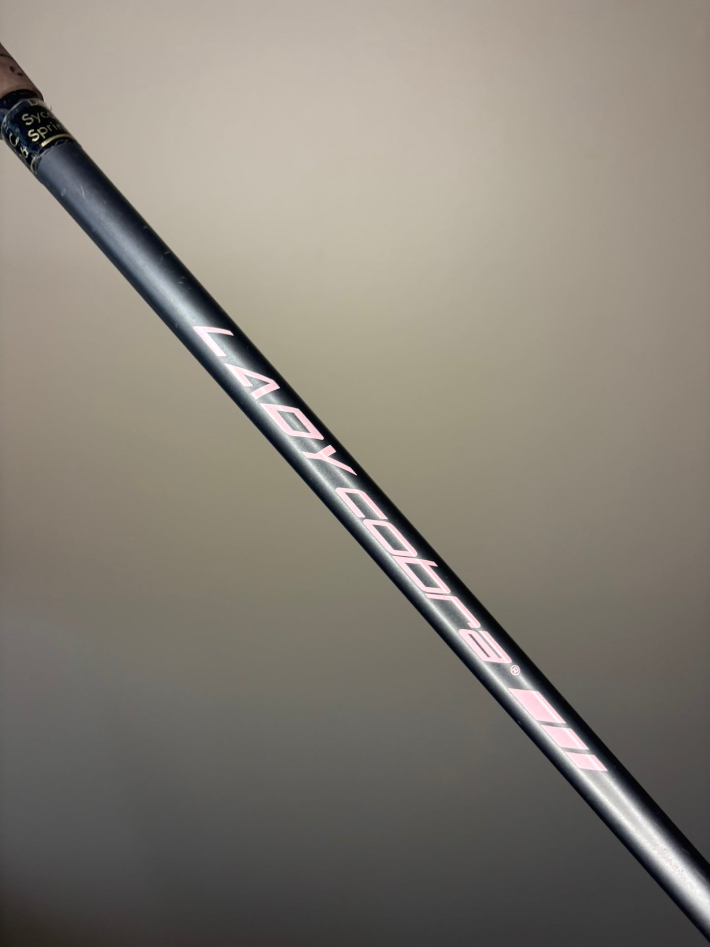 Cobra Baffler Blade 4-Iron Graphite Shaft Ladies Flex 37″