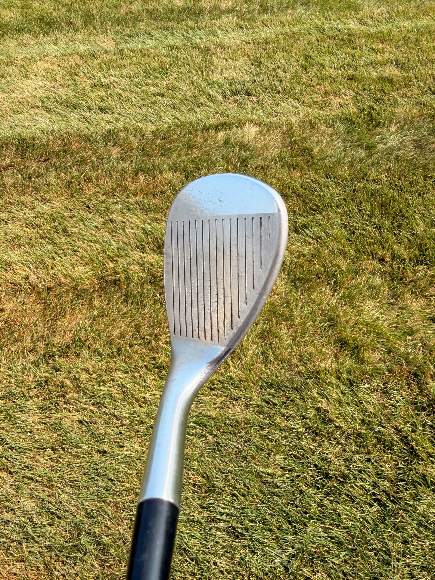 Cleveland CG15 Satin Chrome Sand Wedge 56° / 14 Stock Wedge Flex 35.75"