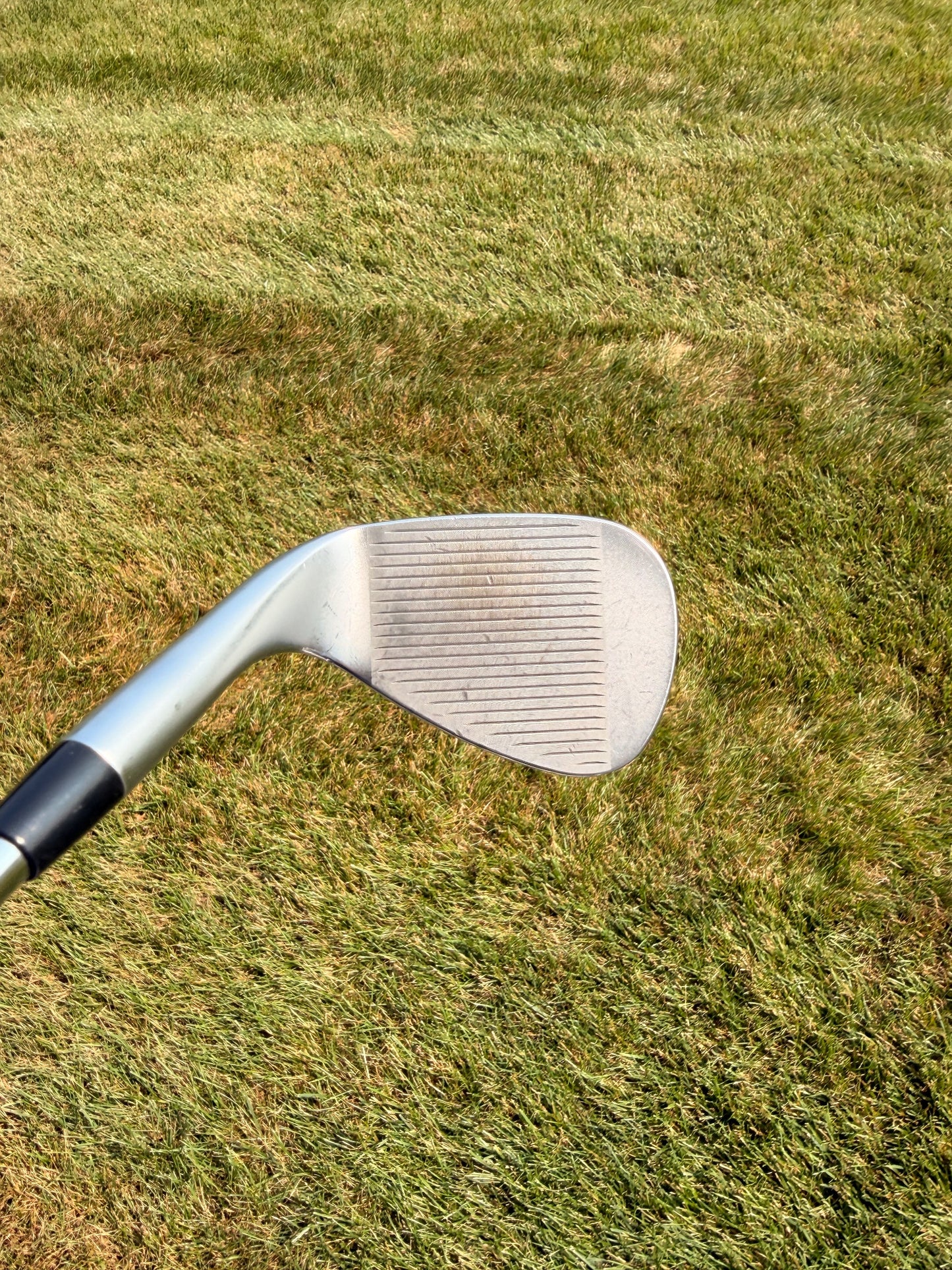 Ping s159 Chrome Sand Wedge 56° / 12 Black Dot Dynamic Gold Stiff Flex 35.5"