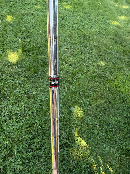 Titleist Acushnet 2-Iron Stiff Flex 39" — photo 5