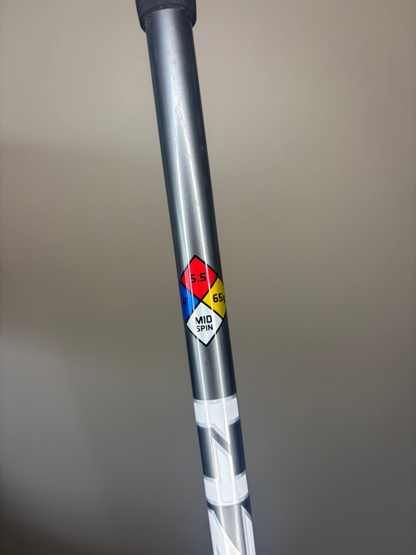 Callaway Paradym 7-Iron HZRDUS 65g Regular Flex 37″ MINT