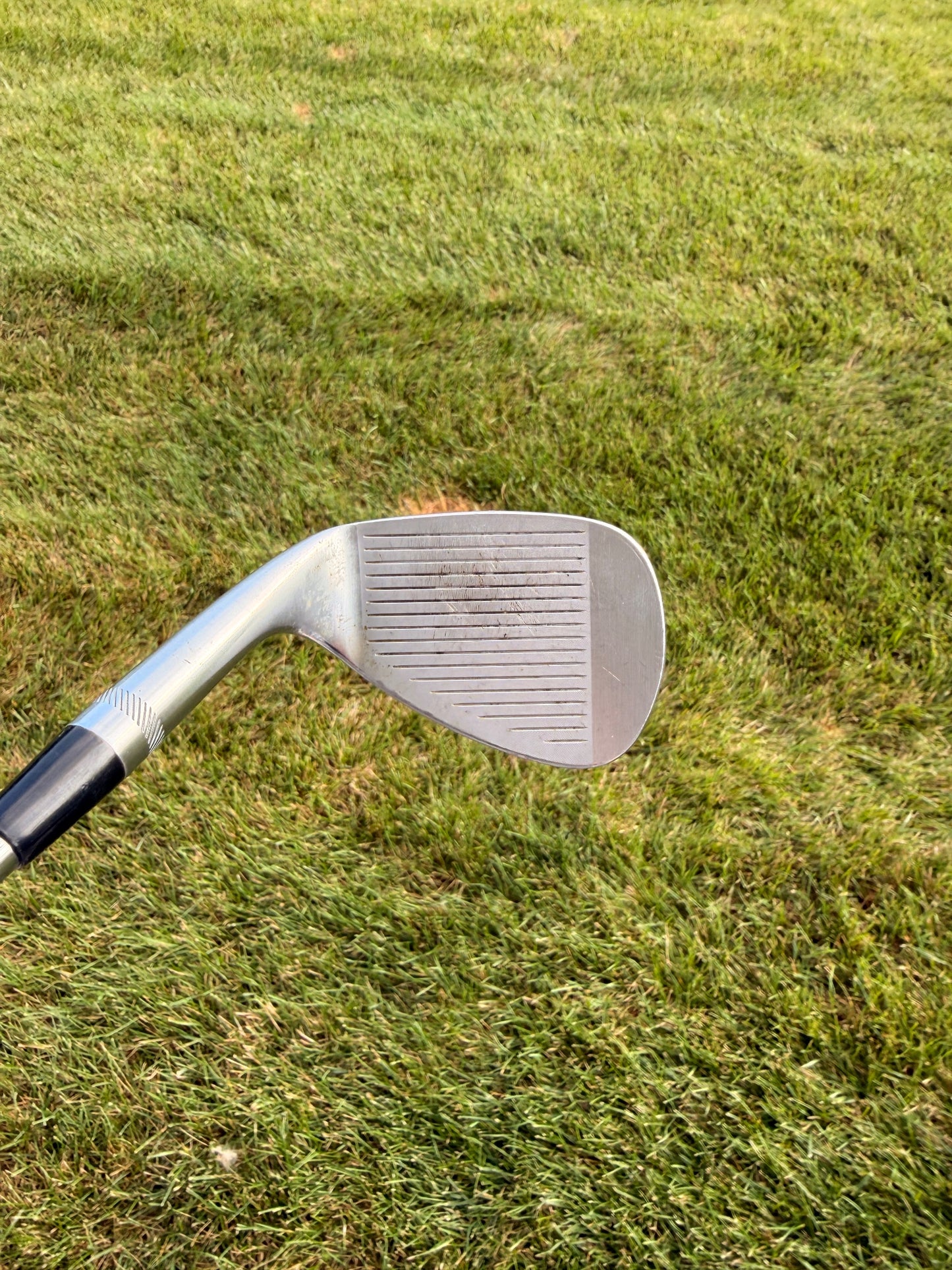Titleist Vokey SM5 Tour Chrome Sand Wedge 56° / 10 TT Stiff Flex 35.25" NICE — photo 2