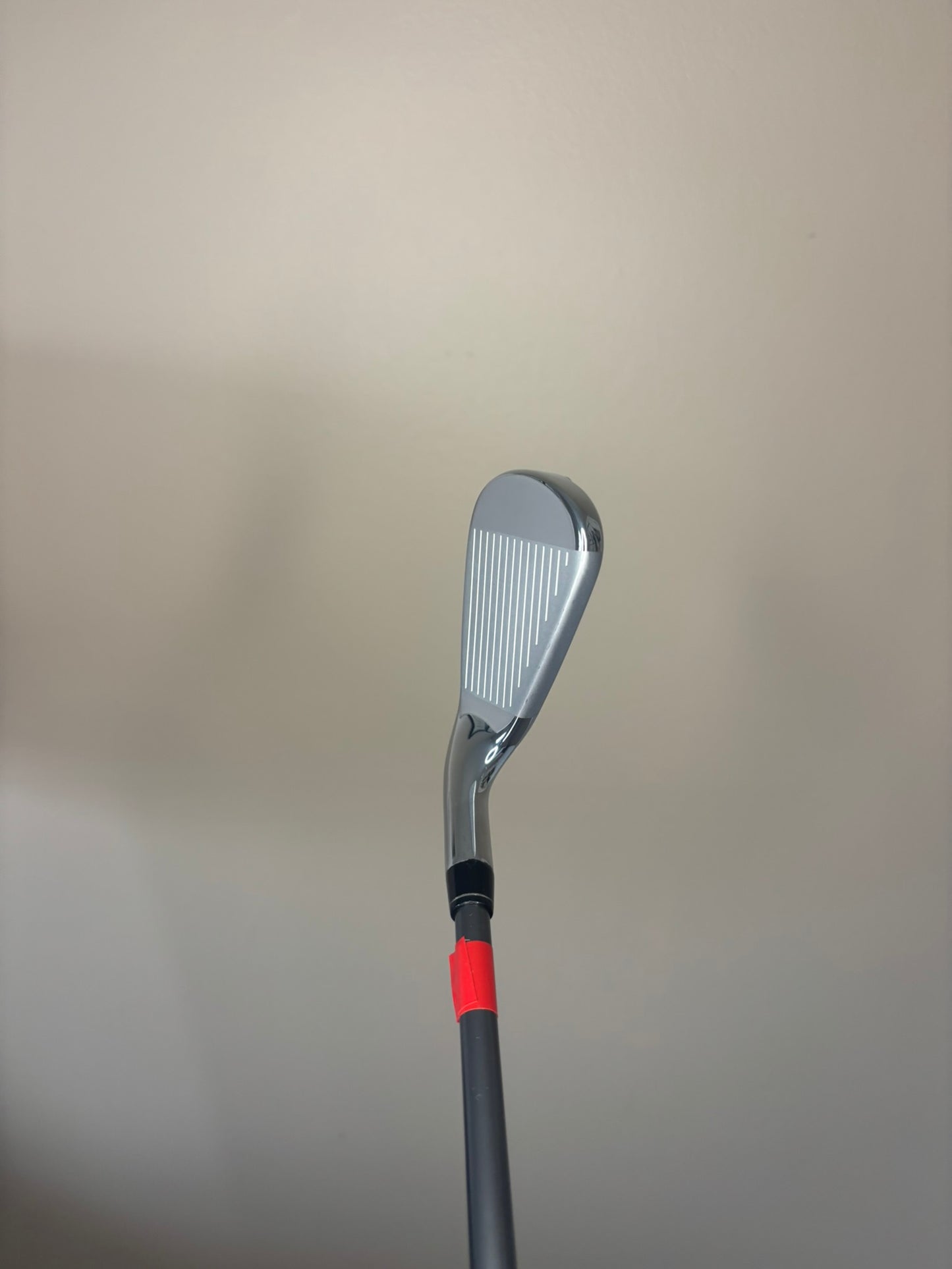 Callaway Paradym X 7-Iron HZRDUS 65g Regular Flex 37″ MINT