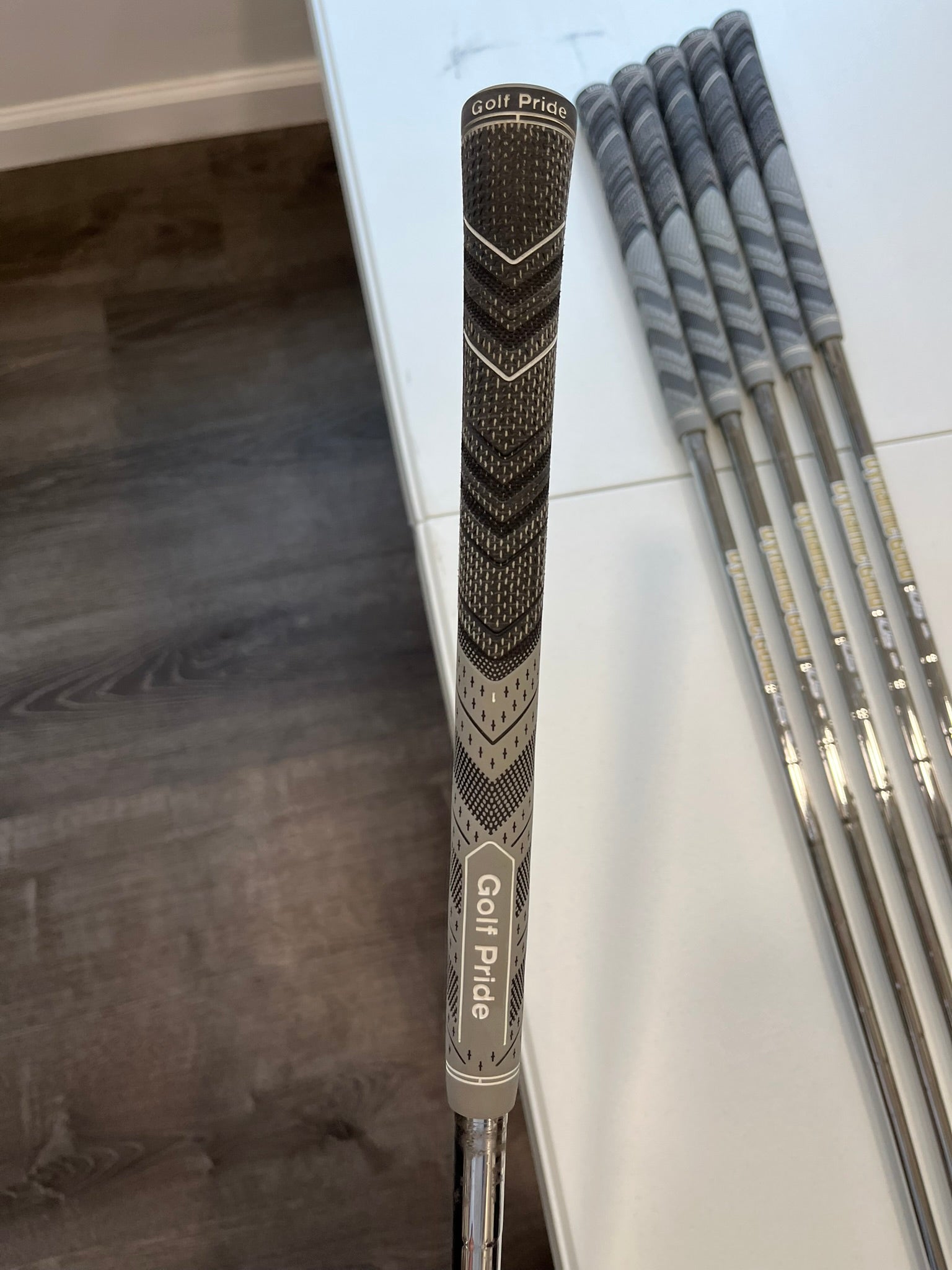 Photo of Taylormade 2023 P790 Iron Set Stiff Flex Dynamic Gold 105