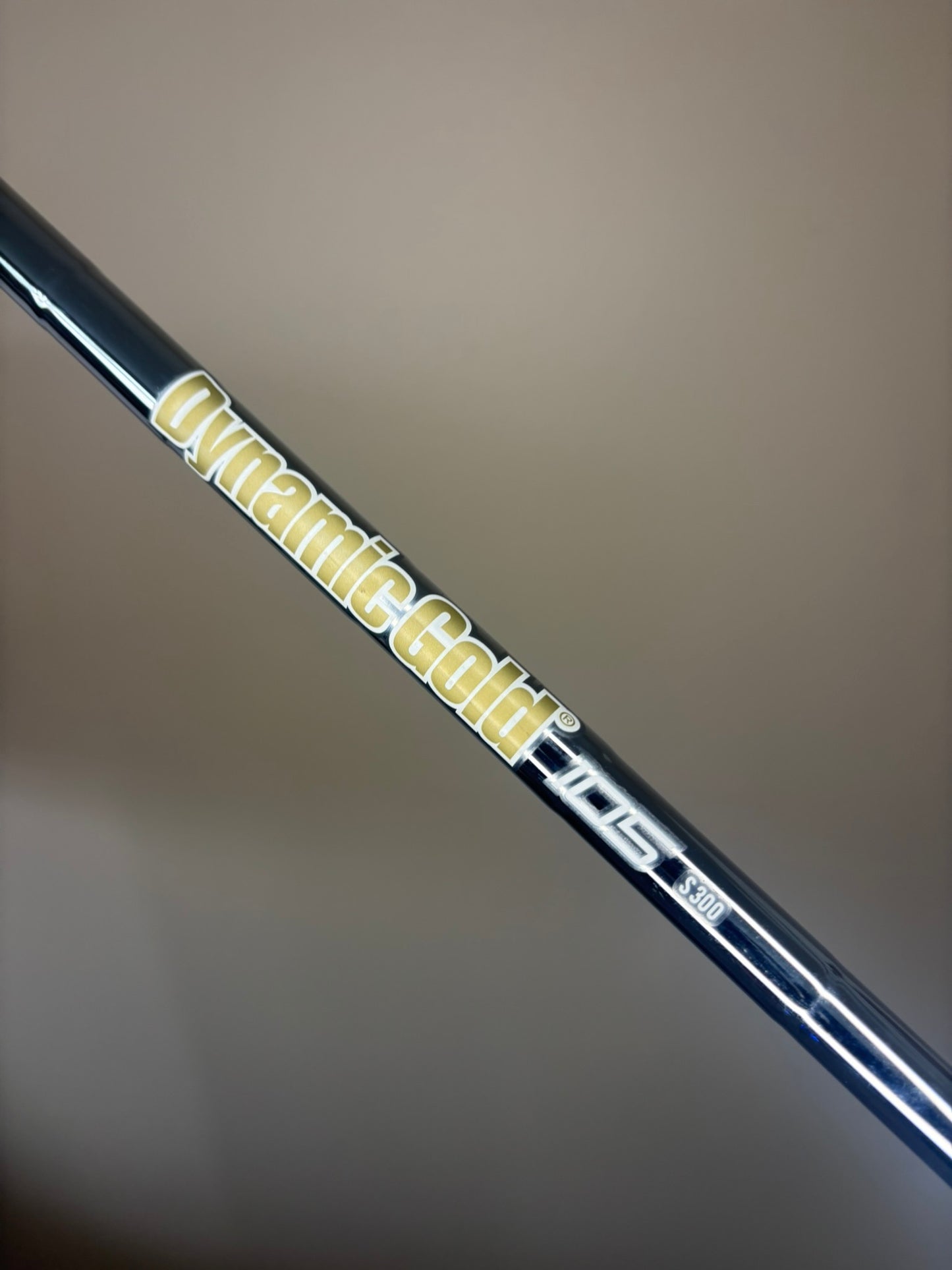 Mizuno JPX 923 Forged 7-Iron DG 105g S300 Stiff Flex 37.25″ MINT