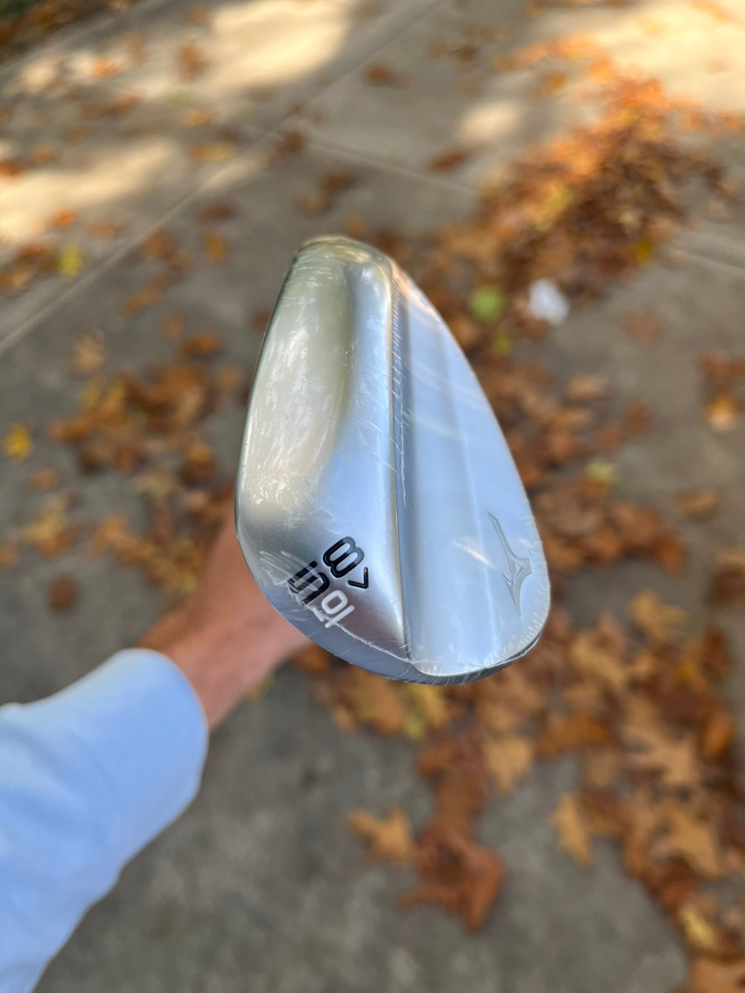 Photo of Mizuno Pro T-1 Soft White Satin Lob Wedge 58° Stiff Flex Tour Issue S400