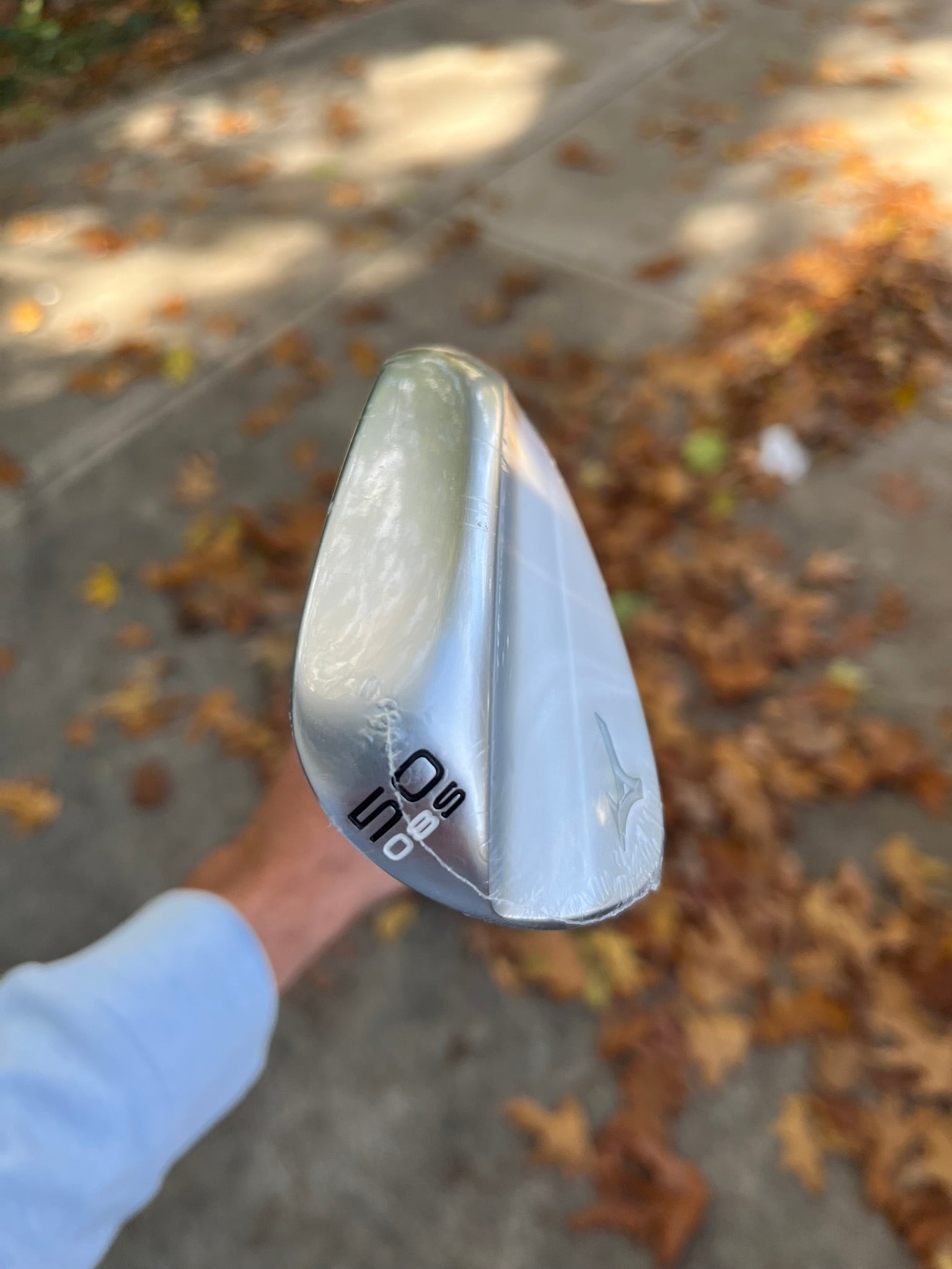 Photo of Mizuno Pro T-1 Soft White Satin Gap Wedge 50° Stiff Flex Tour Issue S400