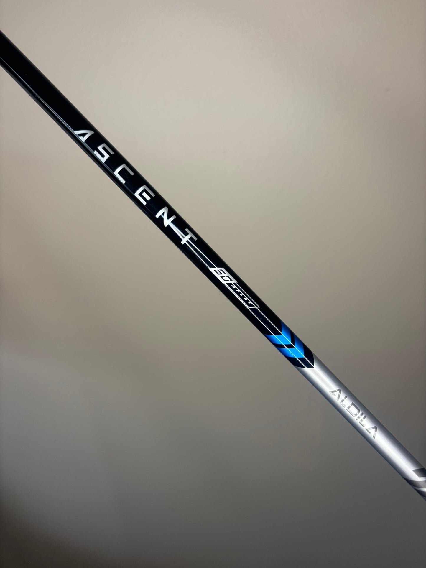 Callaway Paradym 7-Iron Aldila Ascent 50 Senior Flex 37″ NICE