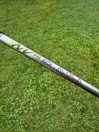 Cobra Baffler DWS 2 Hybrid 18° NV HL Stiff Flex 40.75" — photo 6