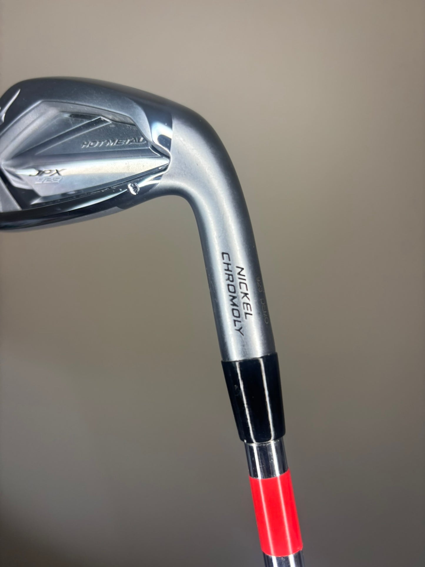 Mizuno JPX 923 Hot Metal 7-Iron DG 95 R300 Regular Flex 37.25″ MINT