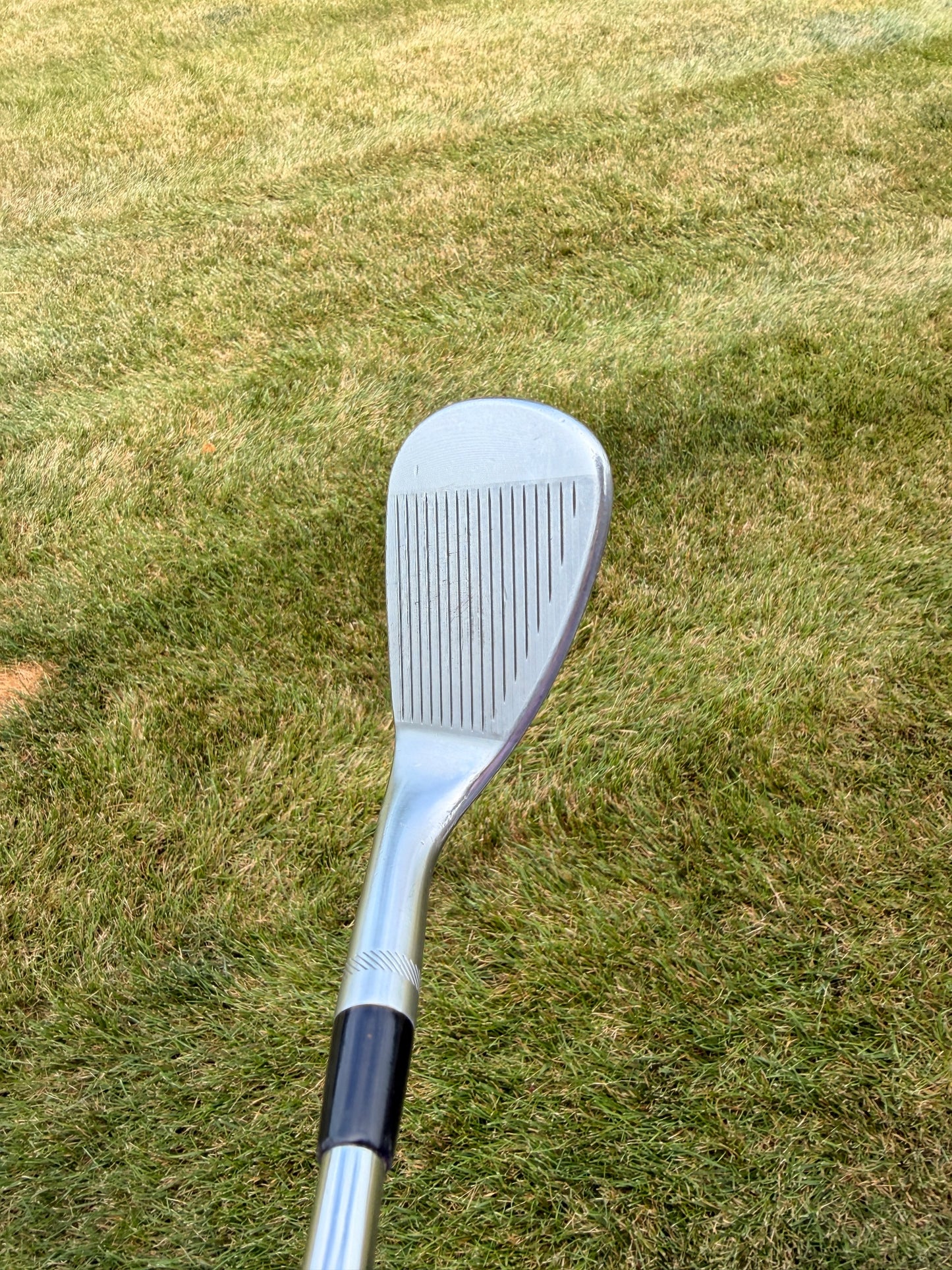 Titleist Vokey SM8 Tour Chrome Gap Wedge 52° / 8 Stock Wedge Flex 35.75" NICE — photo 3