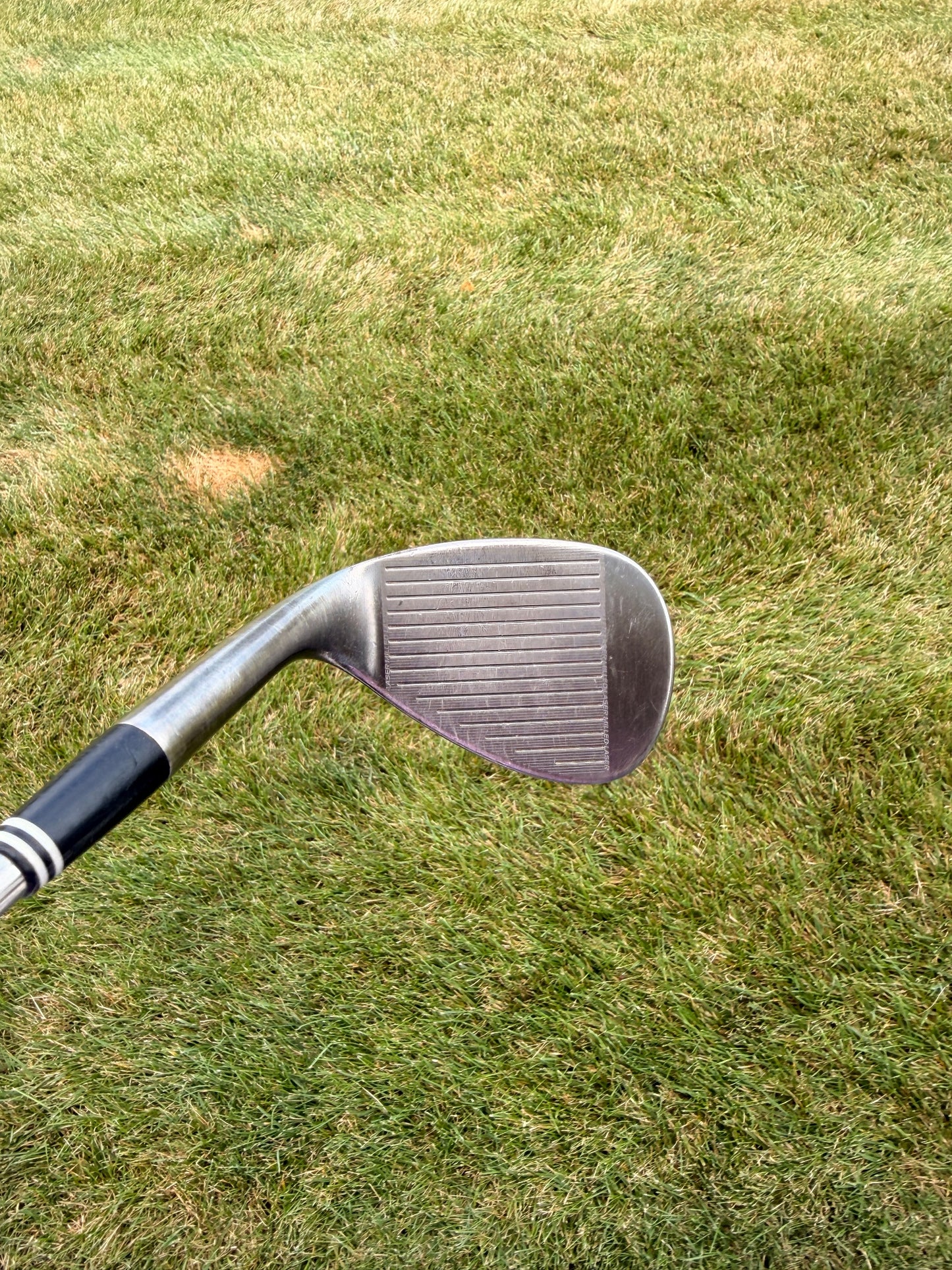 Cleveland CG15 Black Pearl Lob Wedge 64° / 12 Stock Wedge Flex 35.5" NICE — photo 2