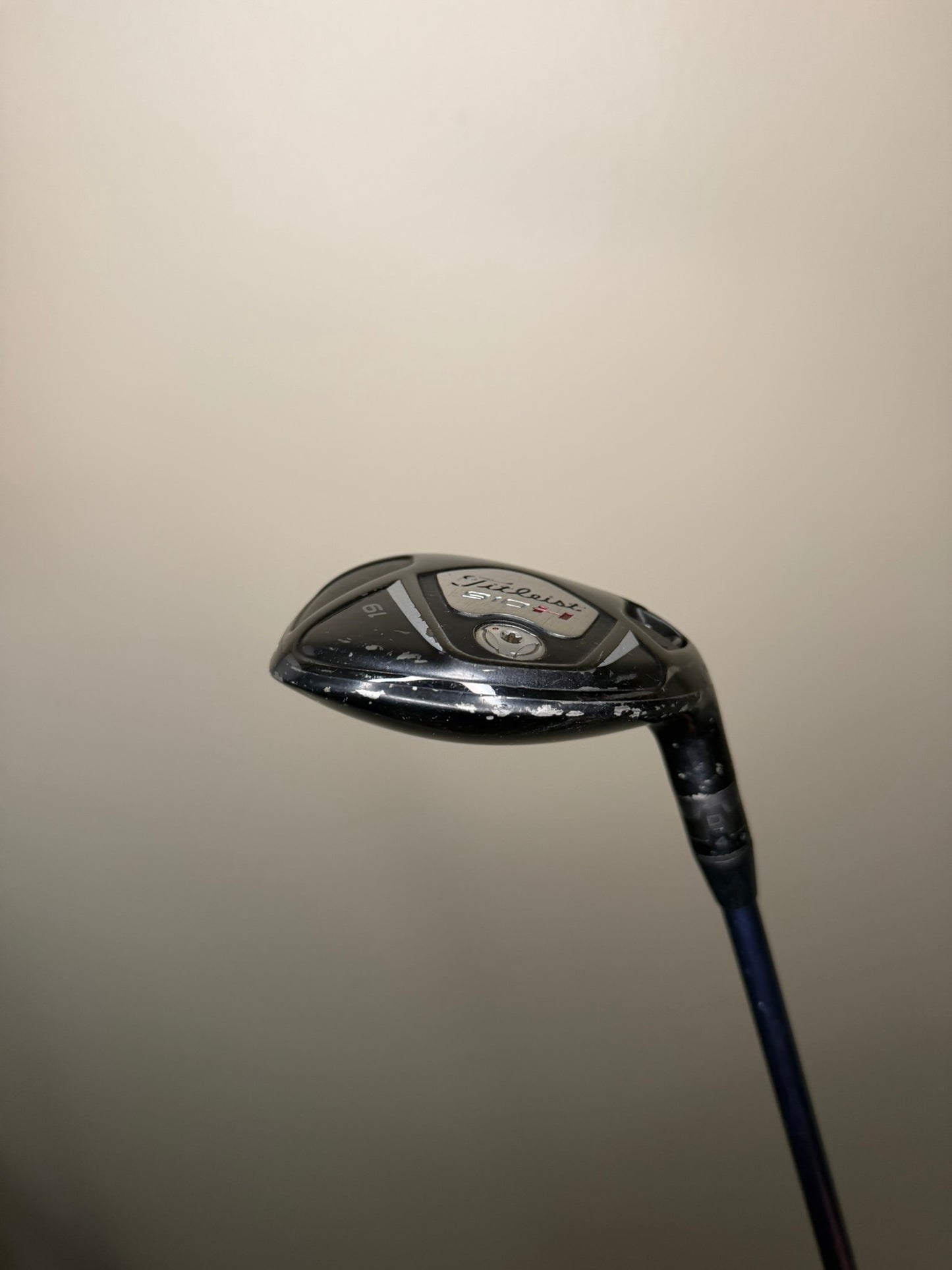 Photo of Titleist 910 H 3 Hybrid 19° Stiff Flex Diamana Kai'Li Blue