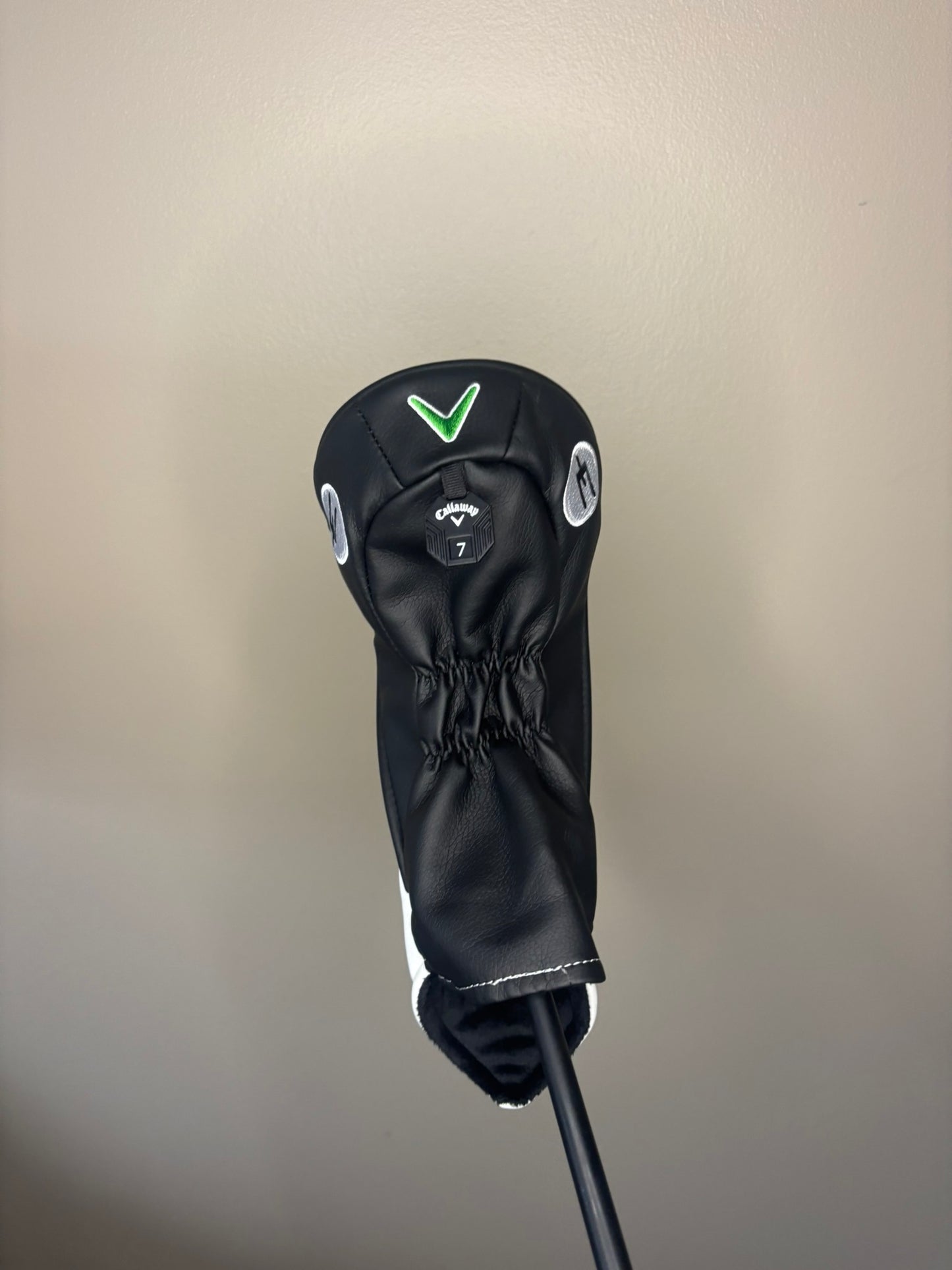 Callaway Elyte X 7-Wood 21° Vanquish 4 R2 Senior Flex 42″ +HC NICE