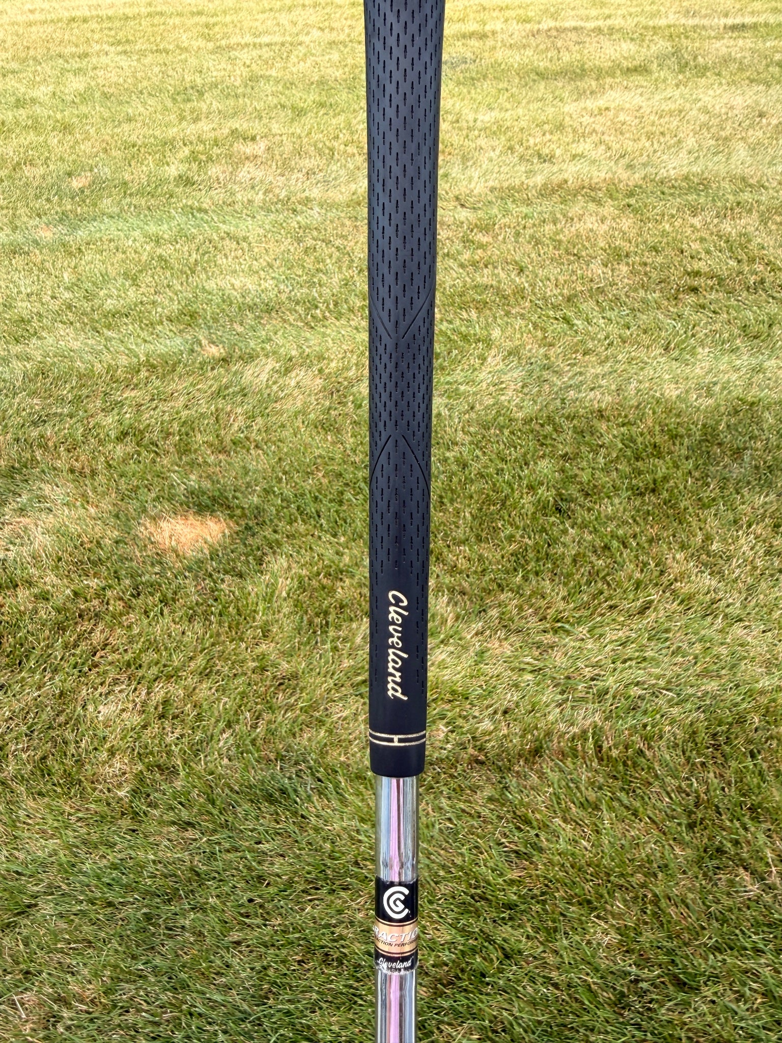 Cleveland CG15 Black Pearl Lob Wedge 64° / 12 Stock Wedge Flex 35.5" NICE — photo 5