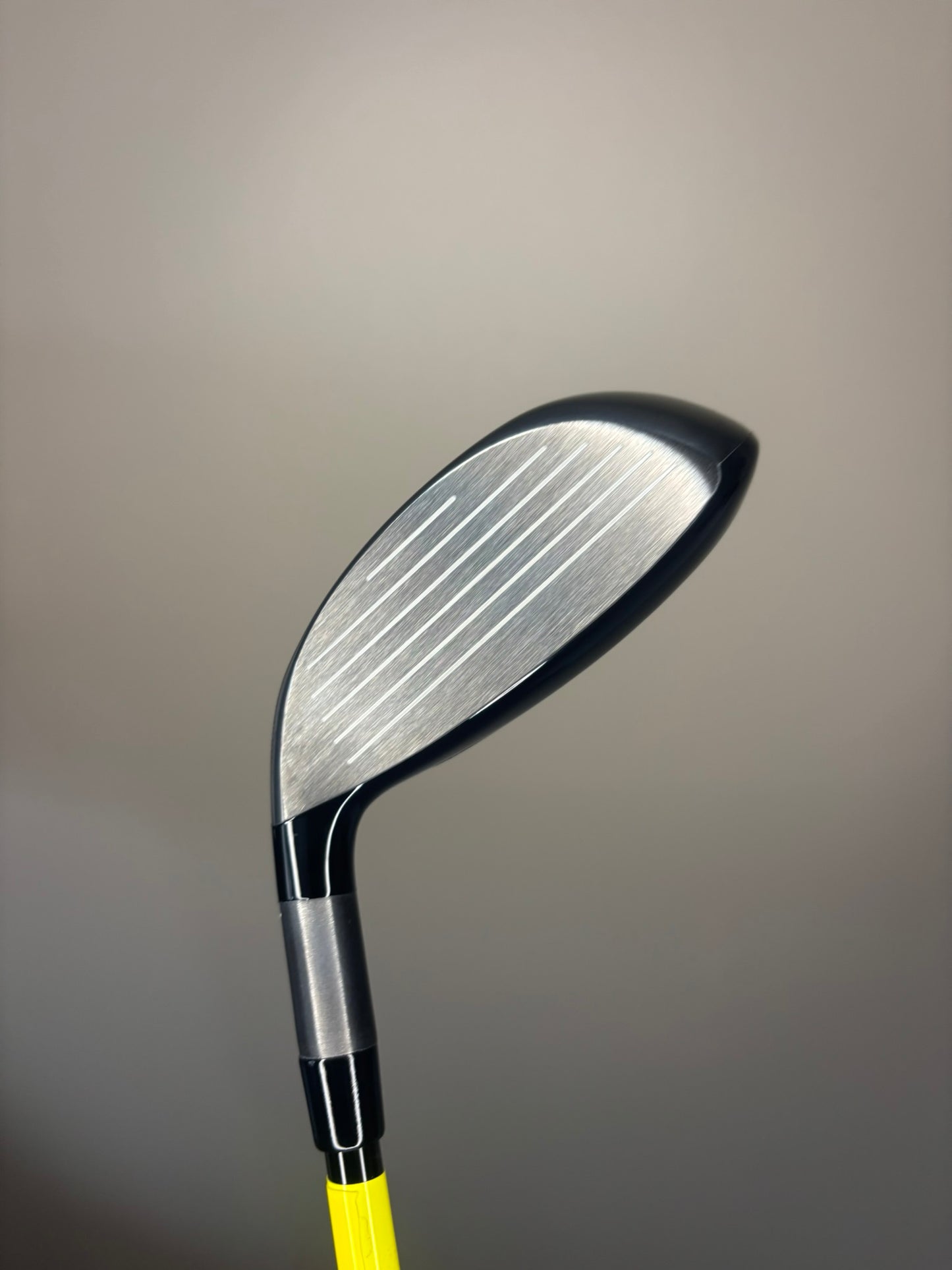 Callaway 2025 Apex UW 19° Tensei Blue AV 75 Stiff Flex 41.25″ +HC MINT