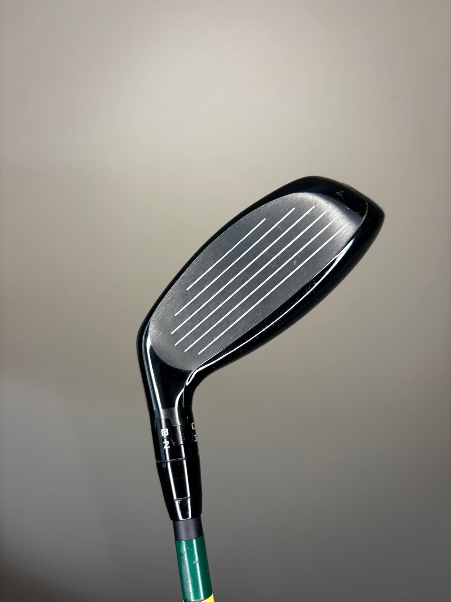 Titleist GT2 4 Hybrid 21° Tensei 1K Blue 65HY Stiff Flex 40″ MINT