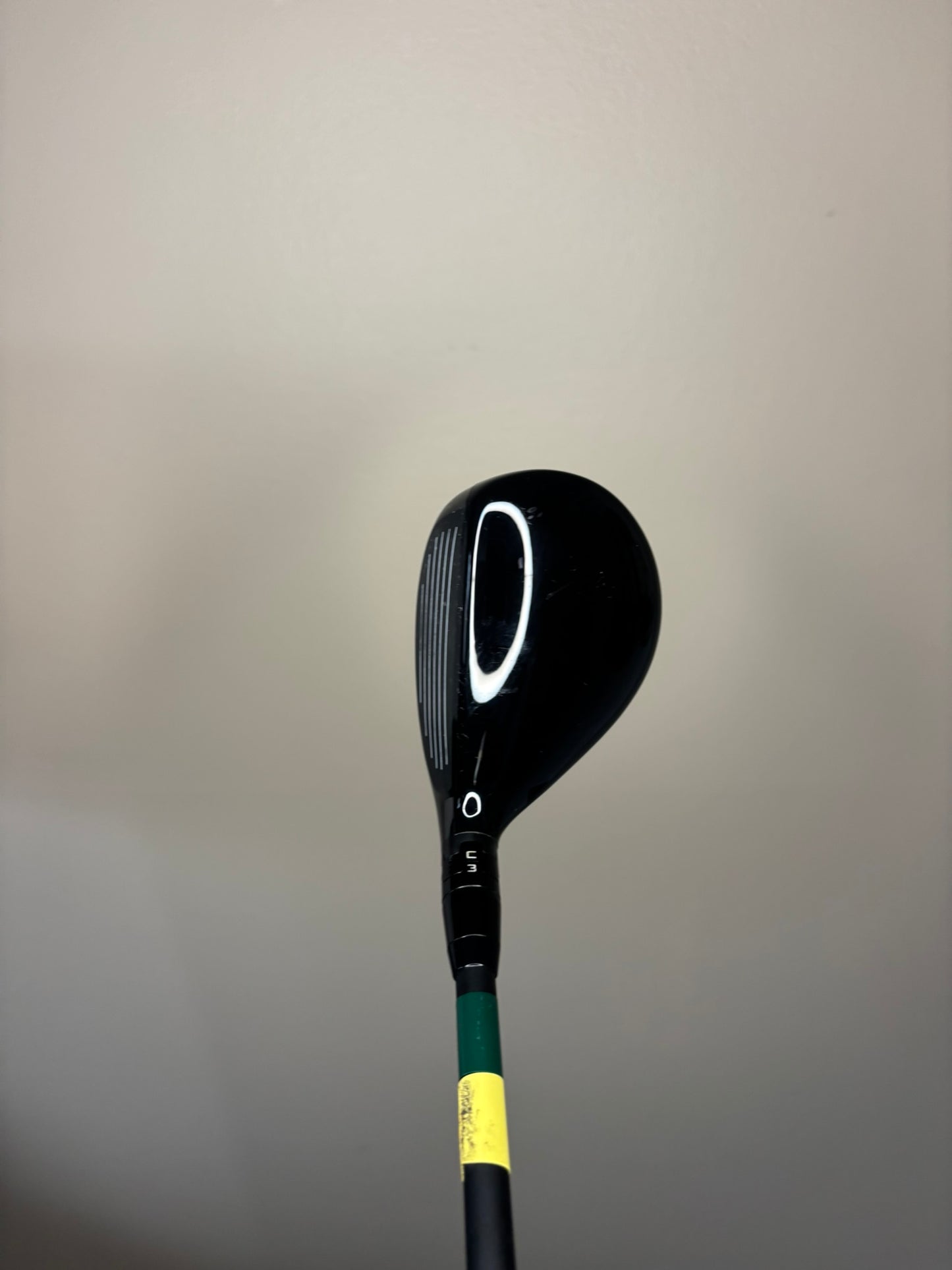 Titleist GT2 4 Hybrid 21° Tensei 1K Blue 65HY Stiff Flex 40″ MINT