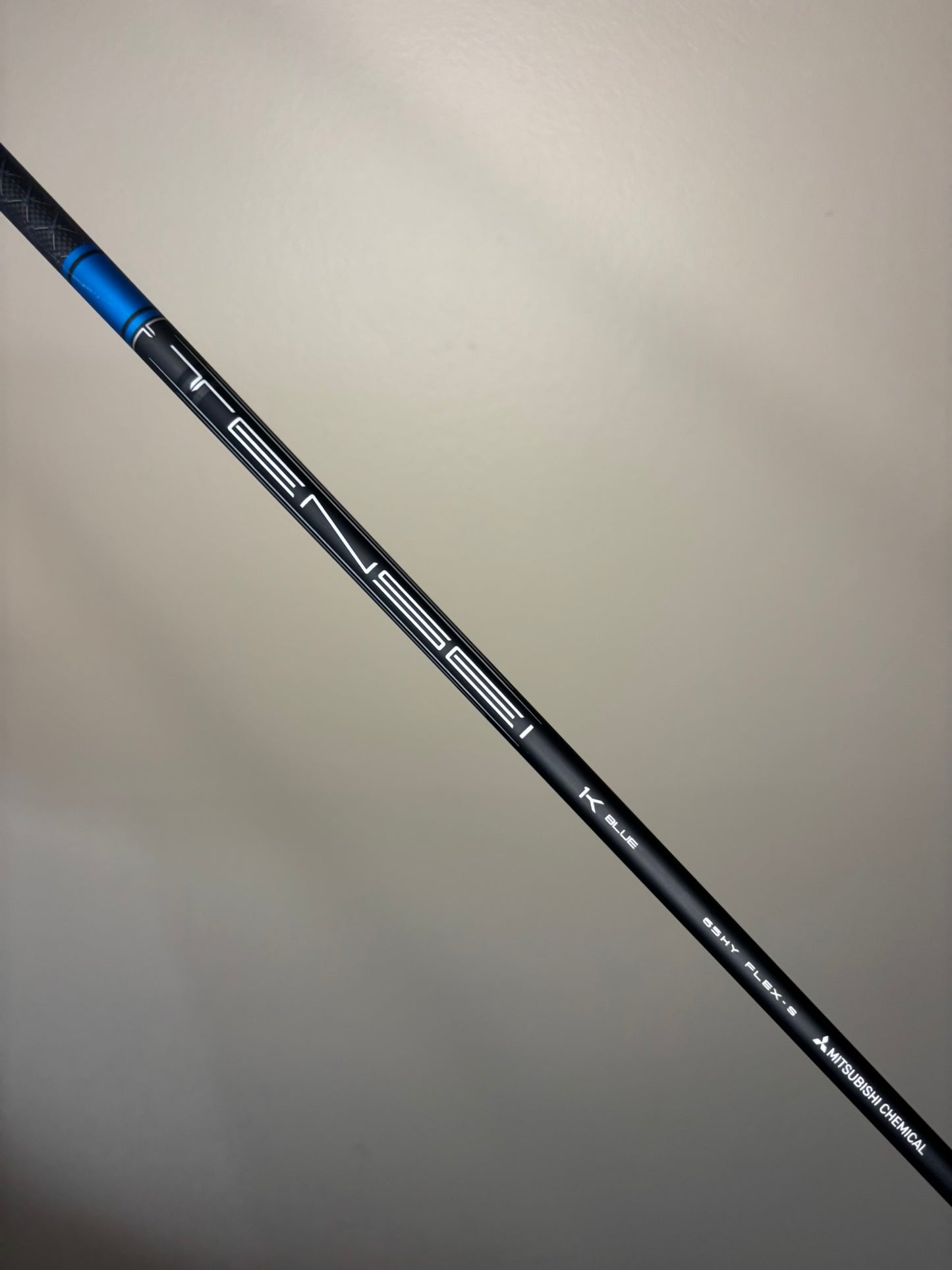 Titleist GT2 4 Hybrid 21° Tensei 1K Blue 65HY Stiff Flex 40″ MINT