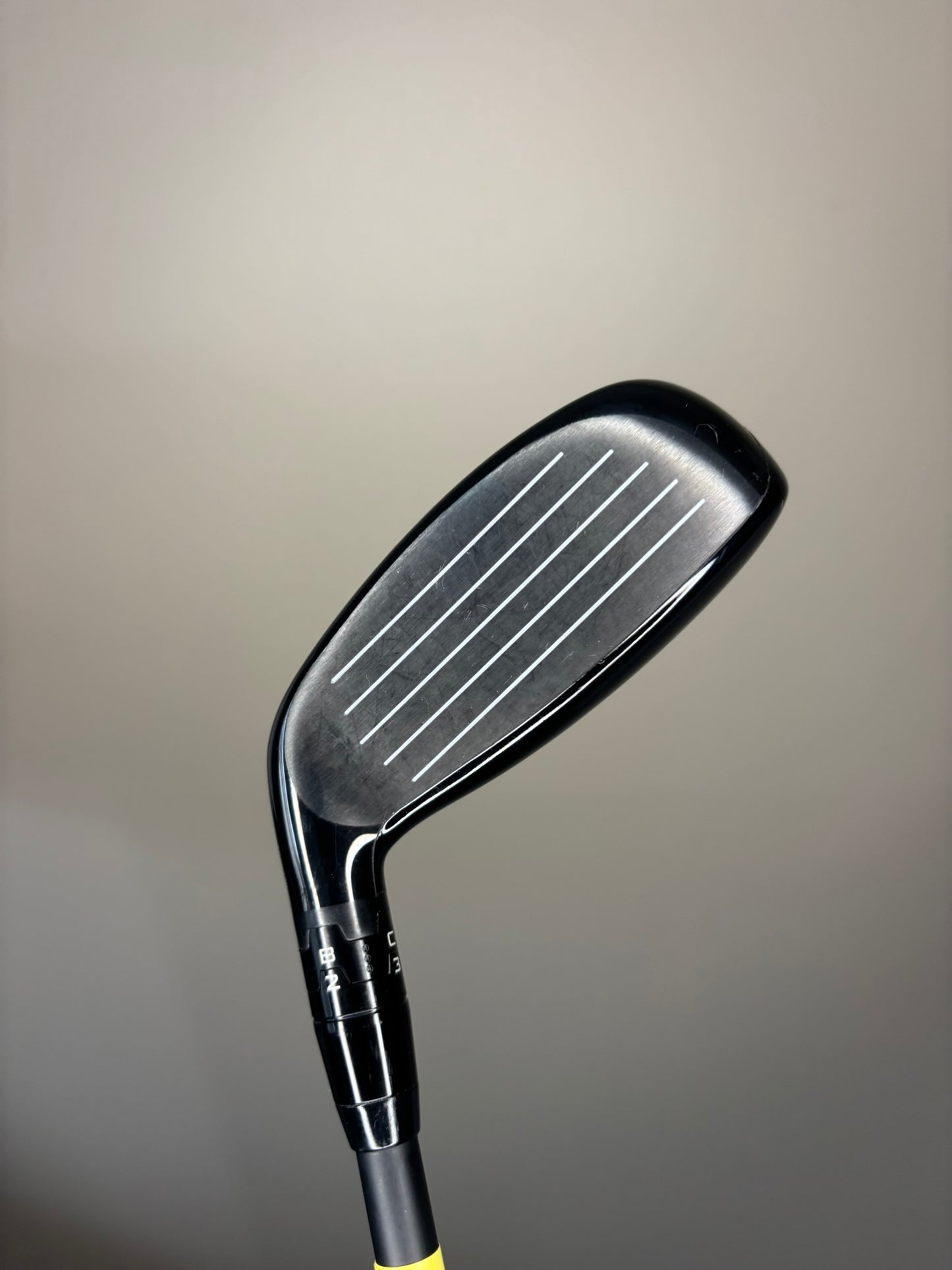 Titleist GT3 4 Hybrid 21° Tensei 1K Black 65HY Stiff Flex 40″ NICE