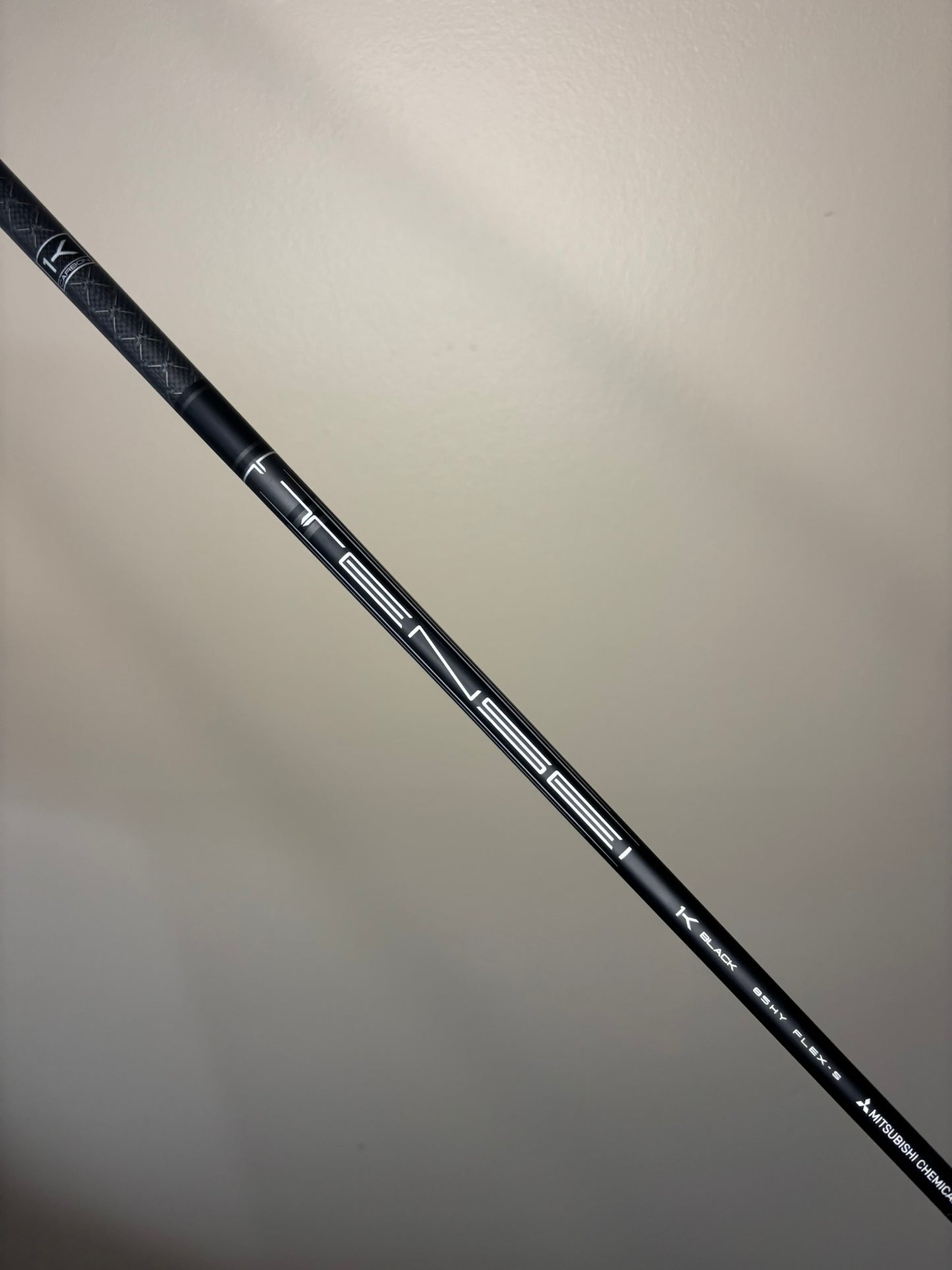 Titleist GT3 4 Hybrid 21° Tensei 1K Black 65HY Stiff Flex 40″ NICE