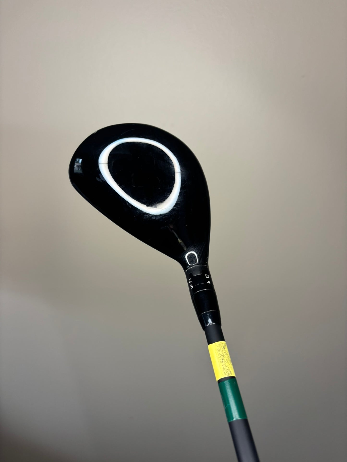 Titleist GT2 4 Hybrid 21° Tensei 1K Blue Stiff Flex 40″ NICE