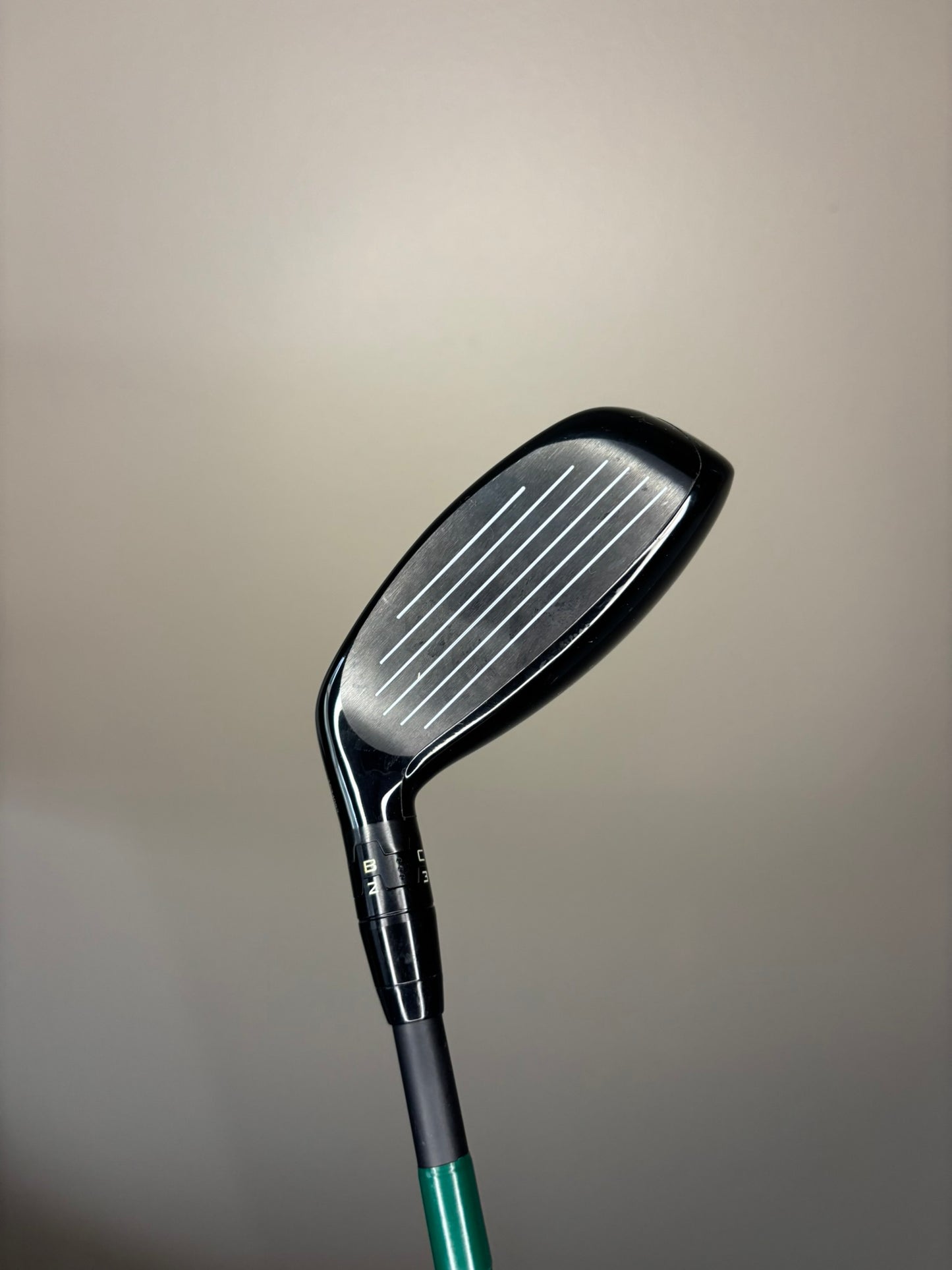 Titleist GT2 5 Hybrid 24° Tensei 1K Blue 65HY Regular Flex 39.5″ NICE