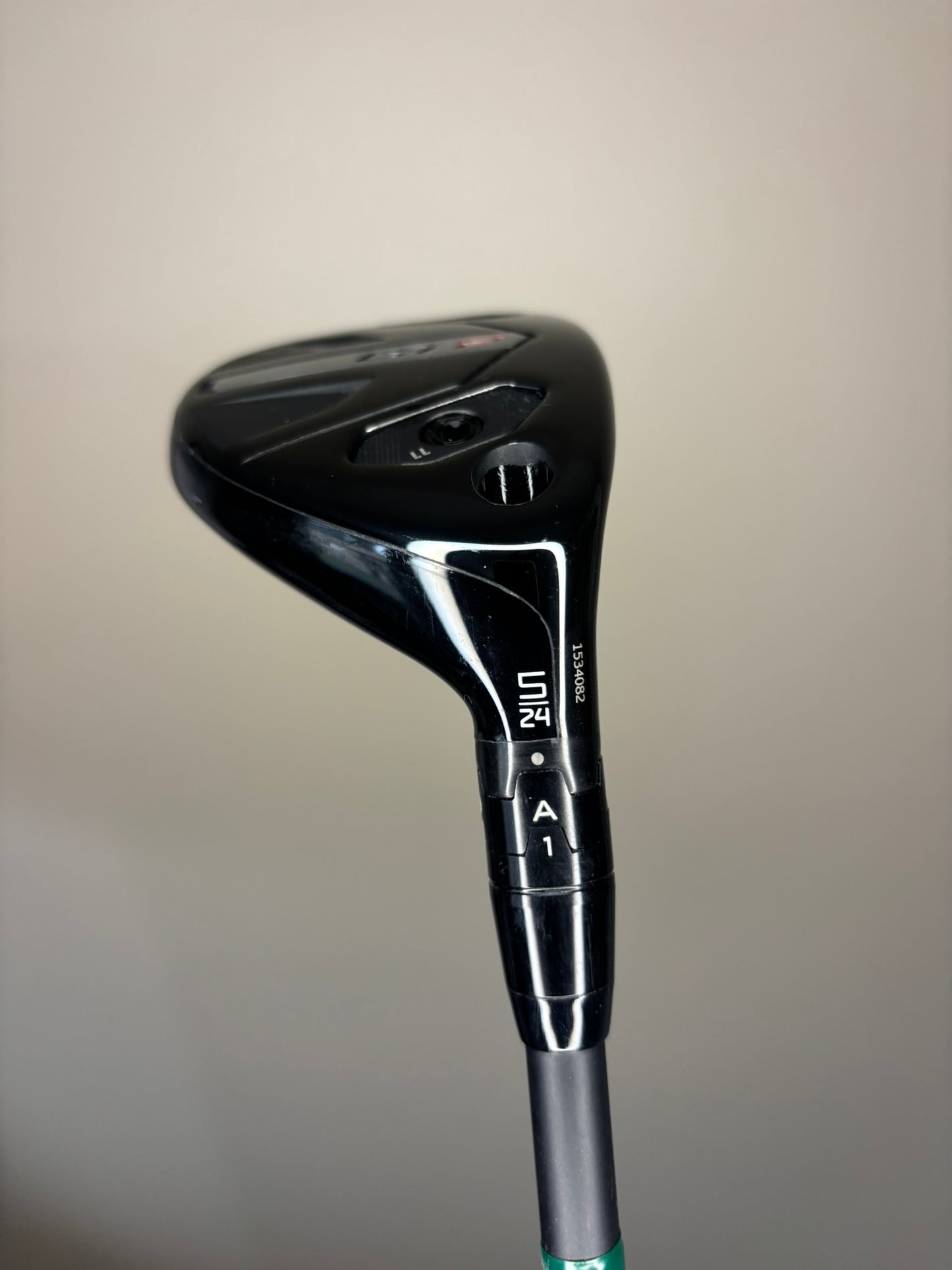 Titleist GT2 5 Hybrid 24° Tensei 1K Blue 65HY Regular Flex 39.5″ NICE