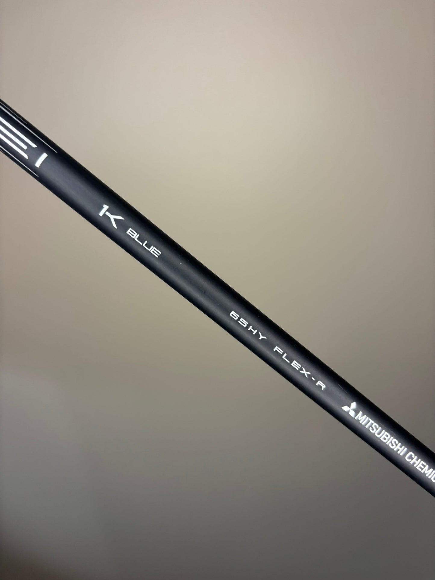 Titleist GT2 5 Hybrid 24° Tensei 1K Blue 65HY Regular Flex 39.5″ NICE