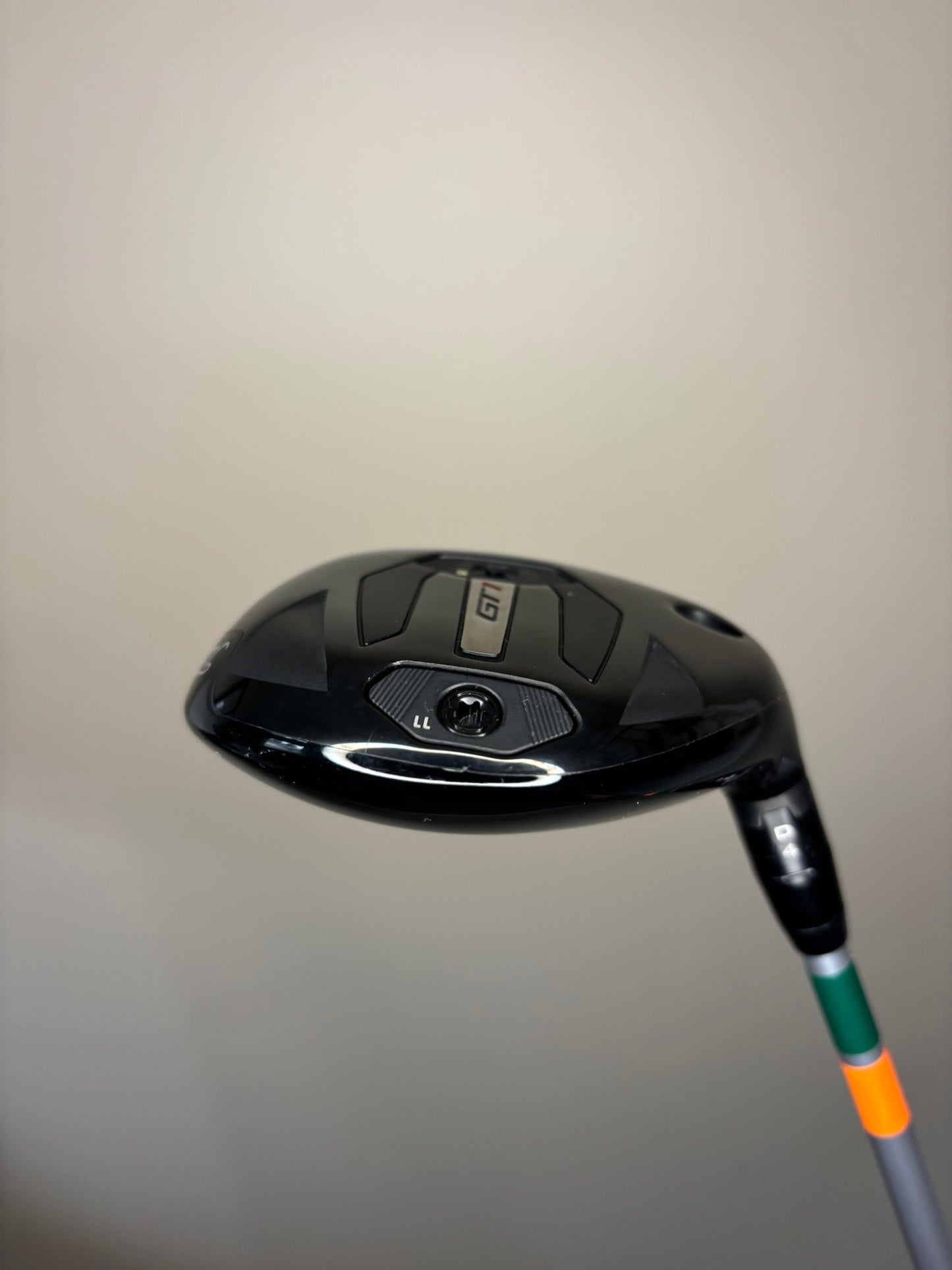 Titleist GT1 5 Hybrid 23° Air Speeder Senior Flex 39.5″ NICE