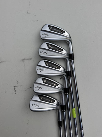 Callaway Apex Ai200 Iron Set 6-PW KBS Tour Lite Extra Stiff Flex -1/2" NICE