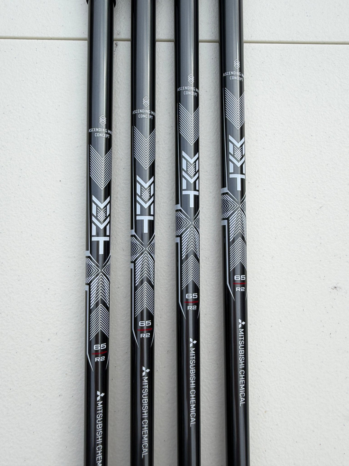 Titleist 2025 T250* Launch Spec Iron Set 7-PW MMT 65 Senior Flex NEAR MINT — photo 9