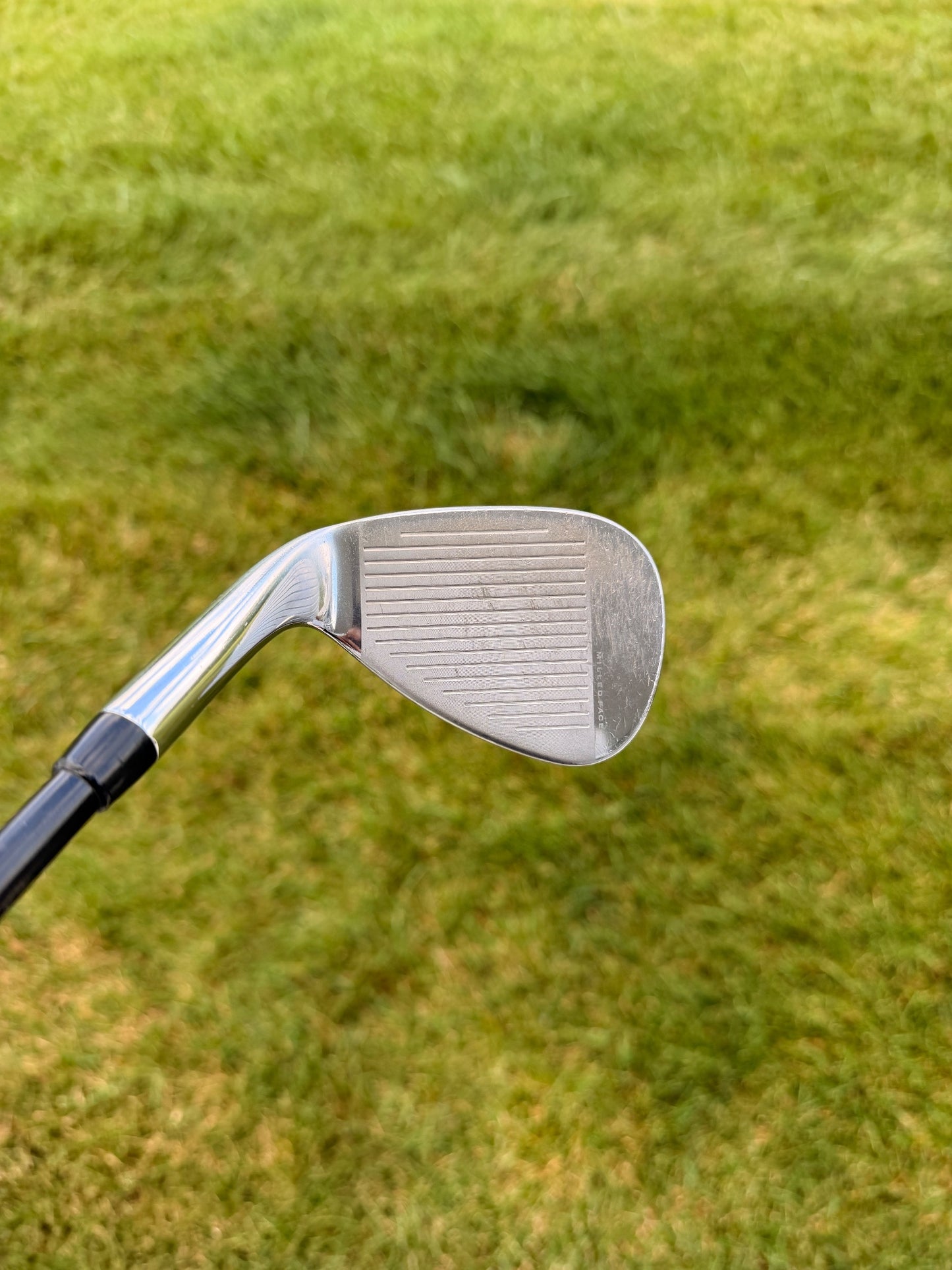 Cobra KING F9 Speedback Sand Wedge Atmos 6Lite Senior Flex 35.5" — photo 2
