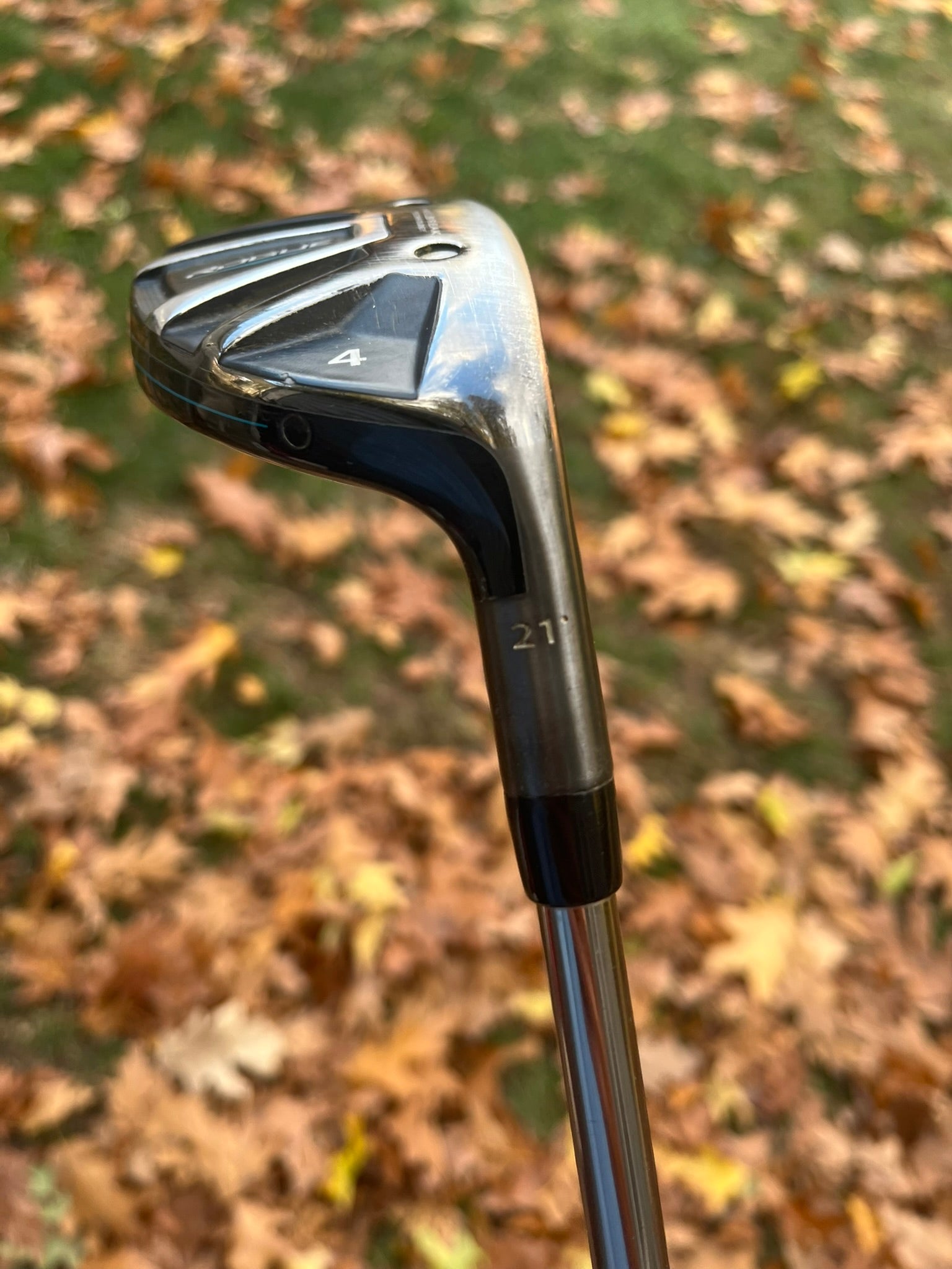 Photo of Callaway Rogue 4 Hybrid 21° Regular Flex Recoil