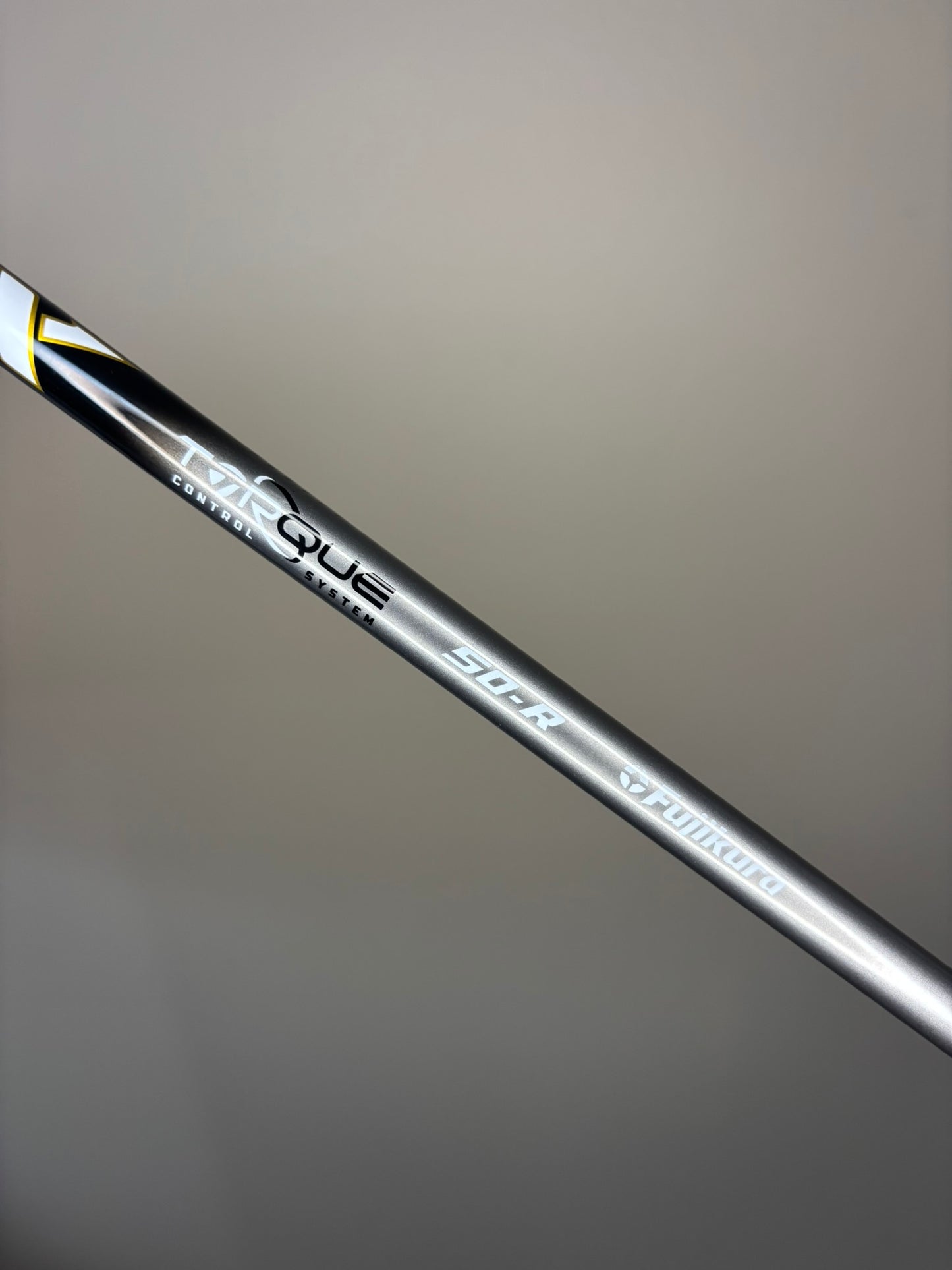 Taylormade Qi35 Driver 9° Speeder NX 50g Regular Flex 45.5″ MINT