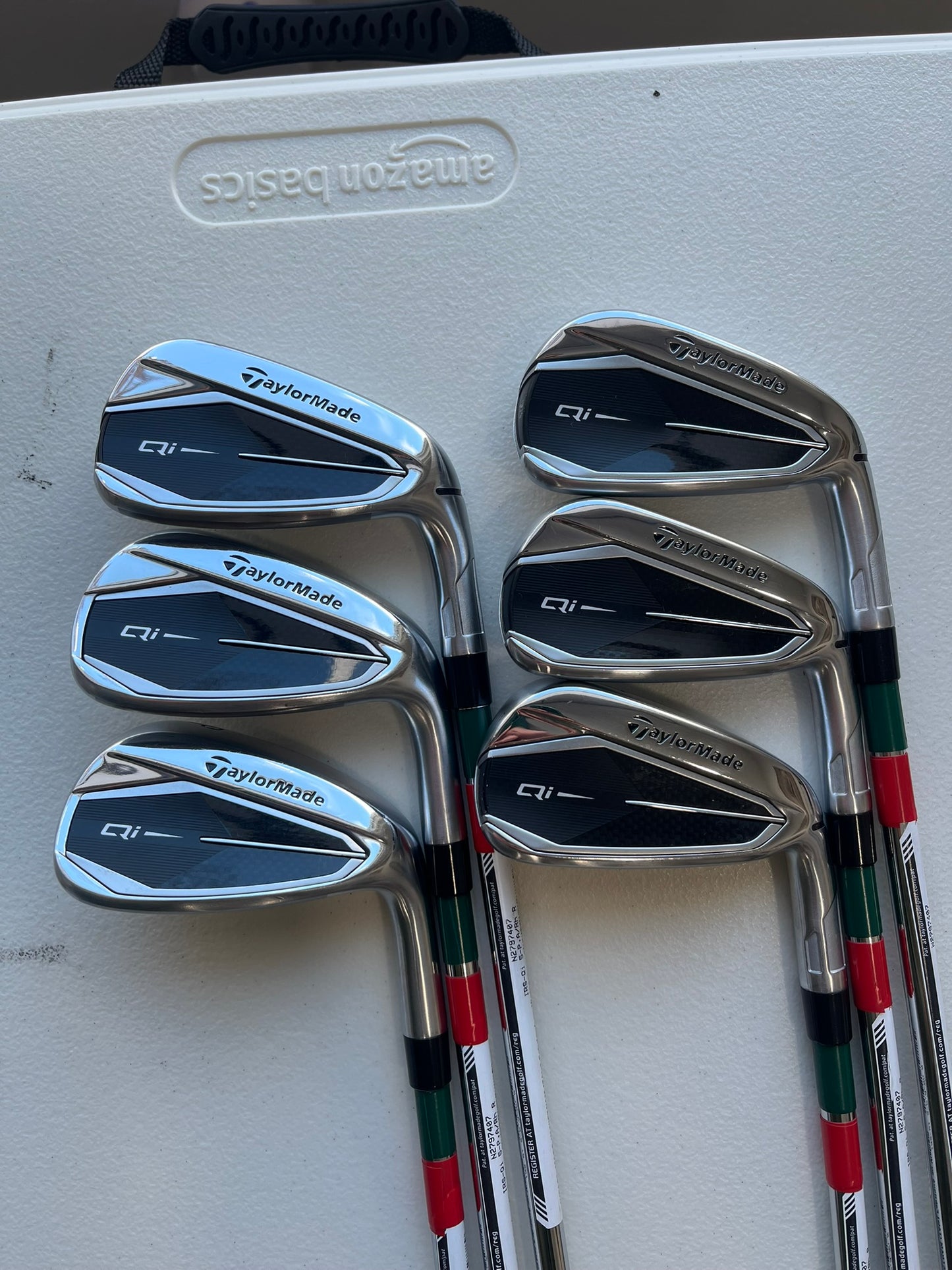 Photo of Taylormade Qi Iron Set Regular Flex Kbs Max Mt 85
