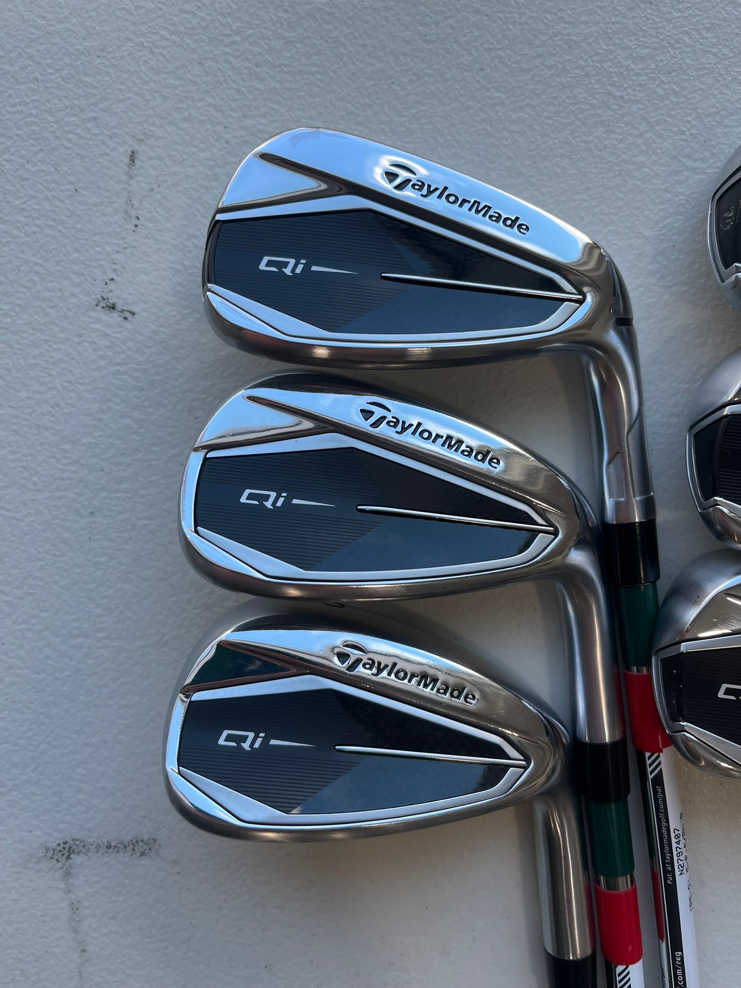 Photo of Taylormade Qi Iron Set Regular Flex Kbs Max Mt 85